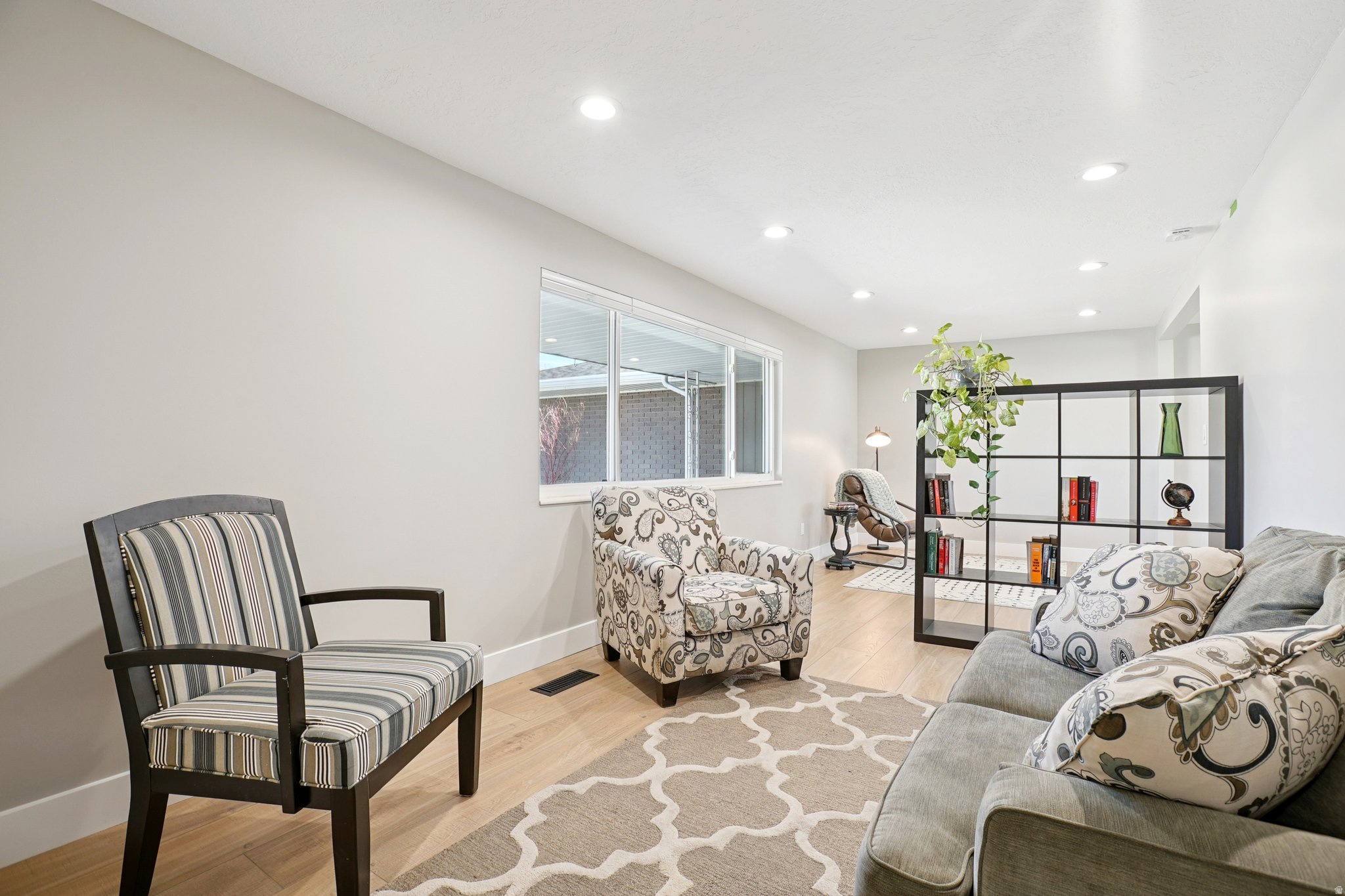 DILLON ACRES - Residential