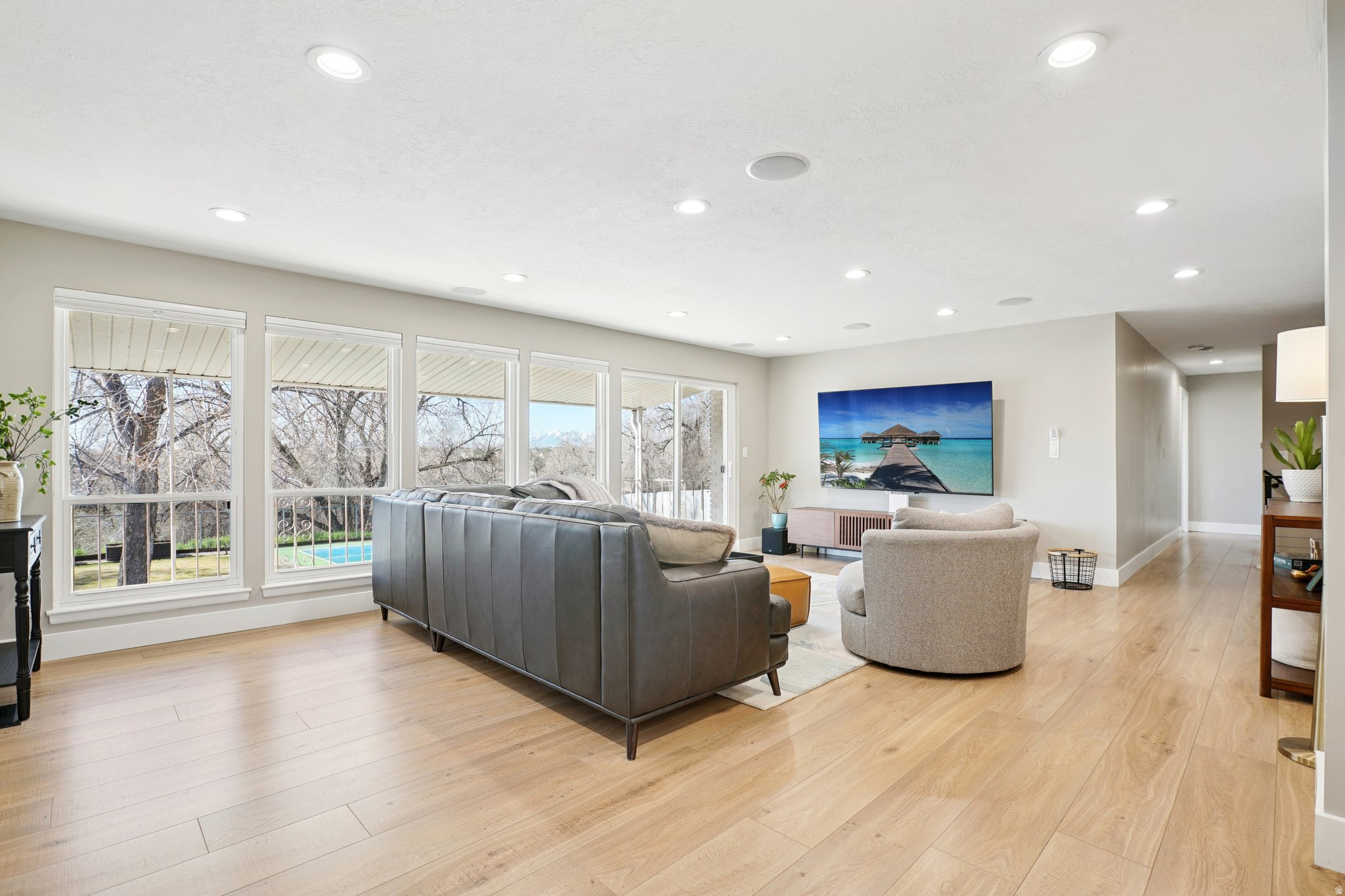 DILLON ACRES - Residential