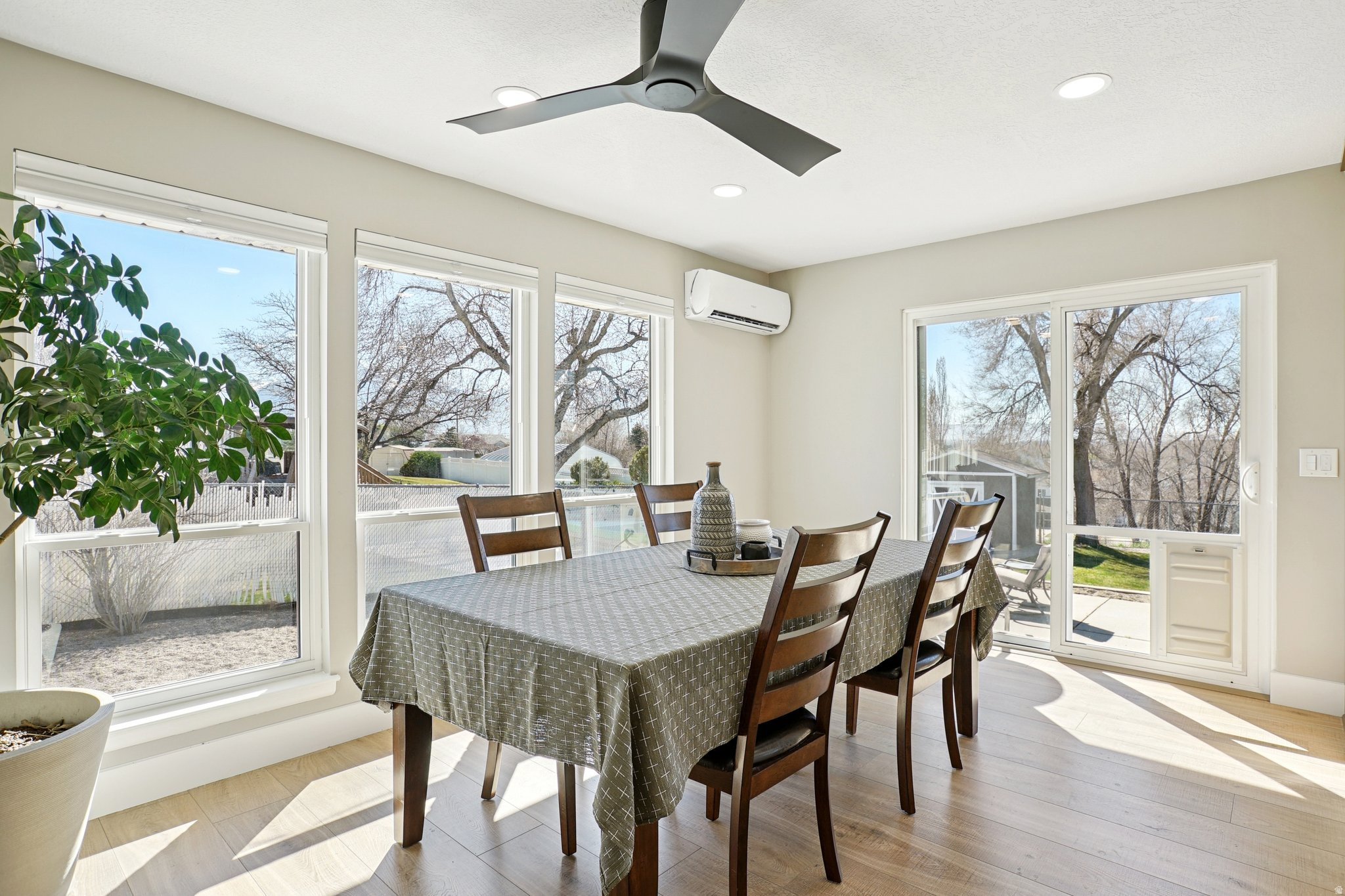 DILLON ACRES - Residential