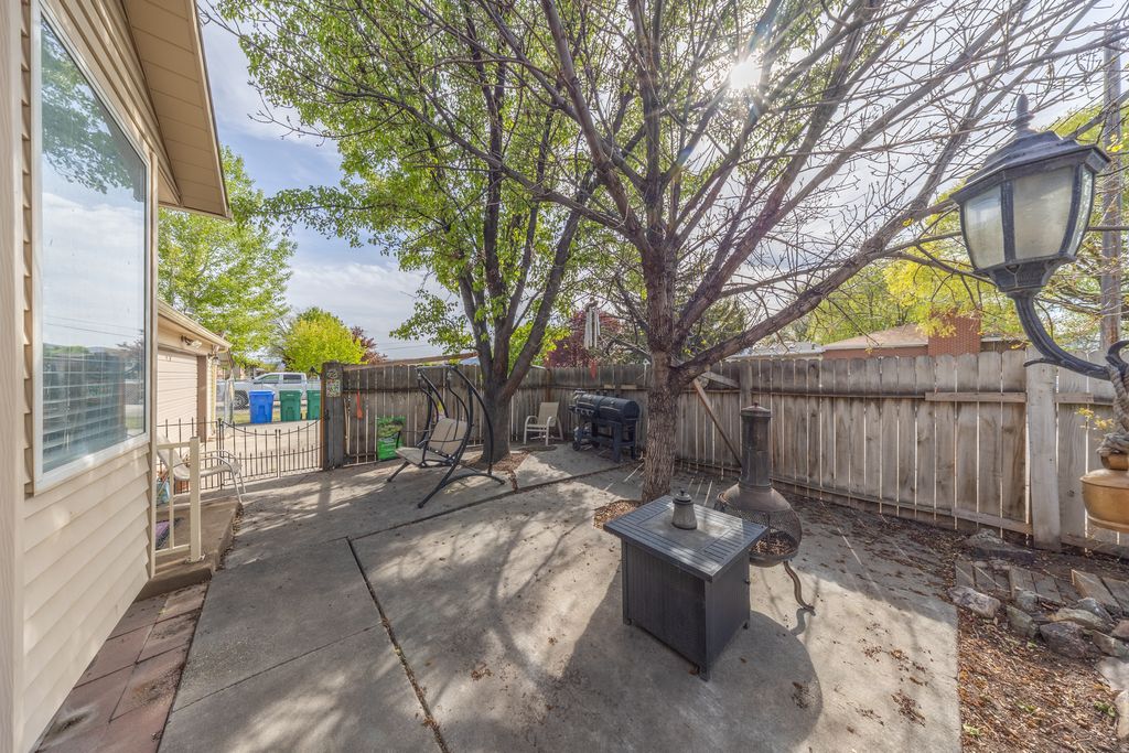 Photo of 1887 W MYERS LN, Riverton, UT 84065 (MLS # 2152636)