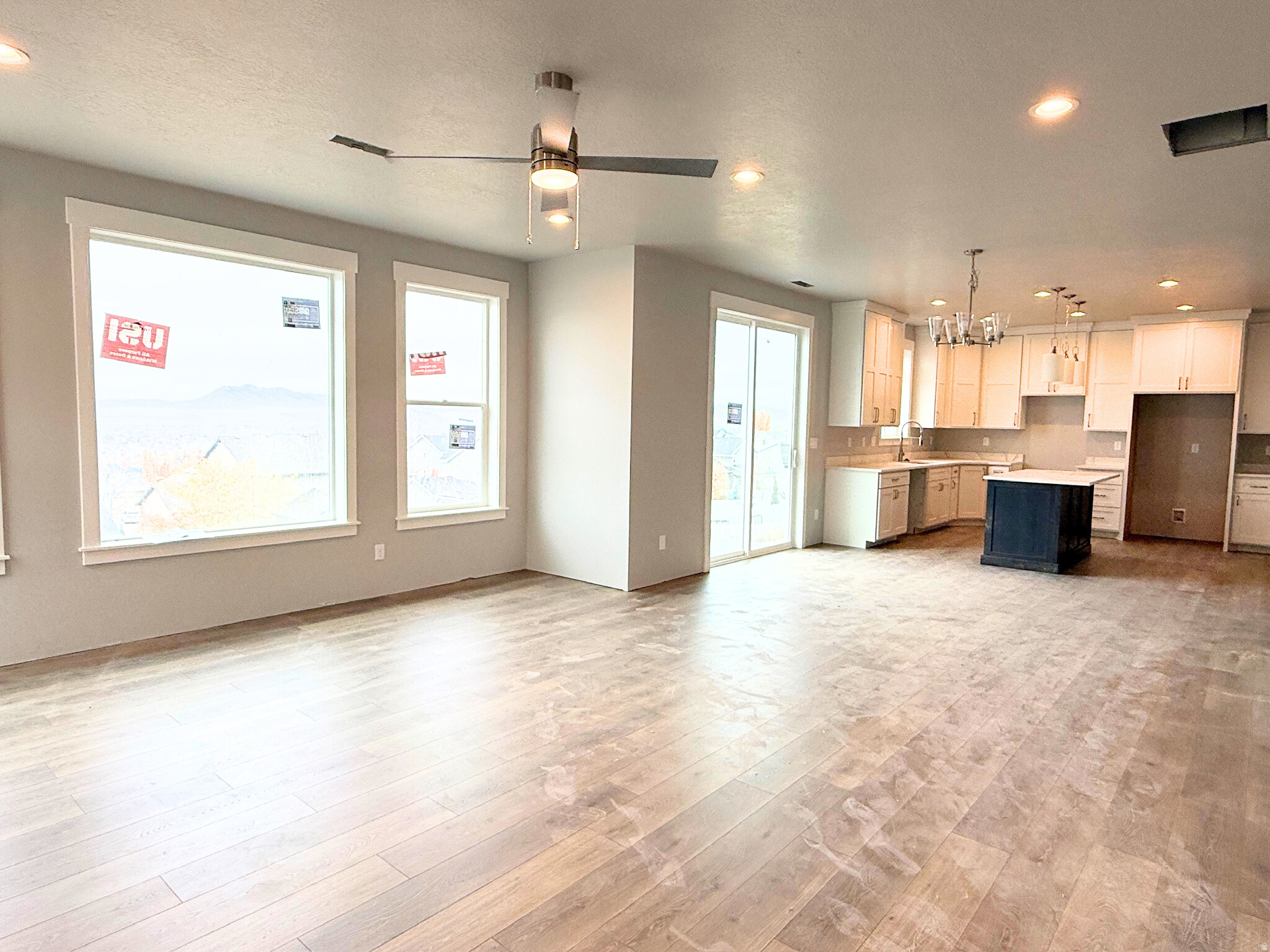 SMITHFIELD RIDGES - Residential