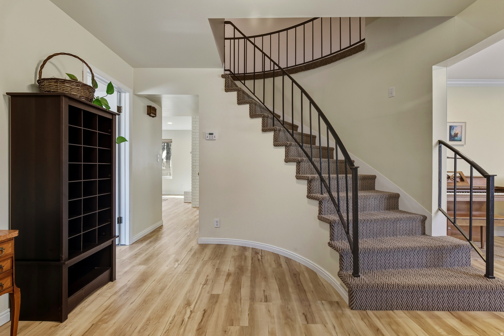 FOREST GREEN - Residential