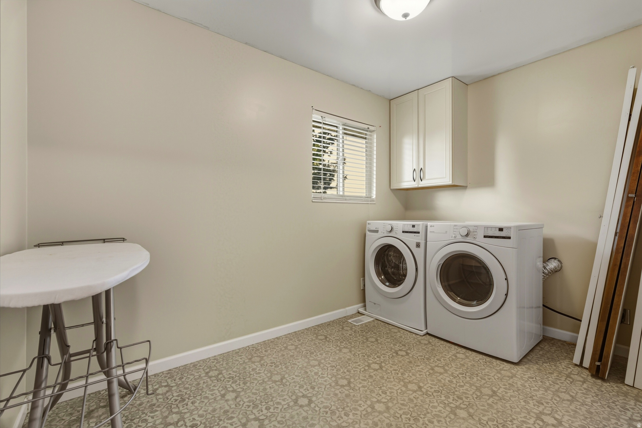 FOREST GREEN - Residential