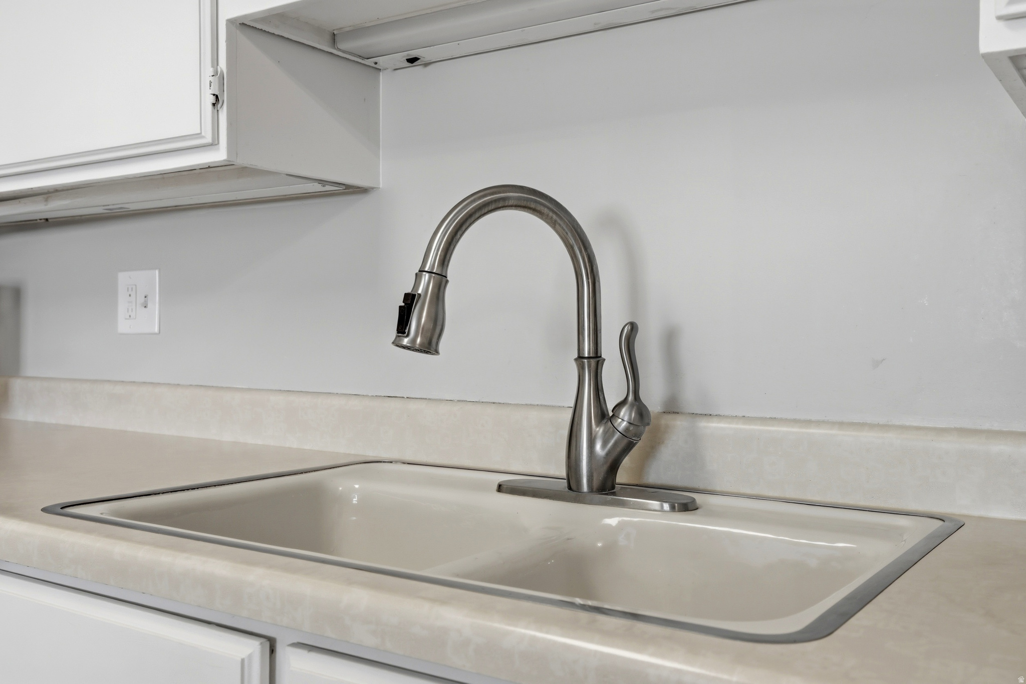 GRAYSTONE ARMS - Residential