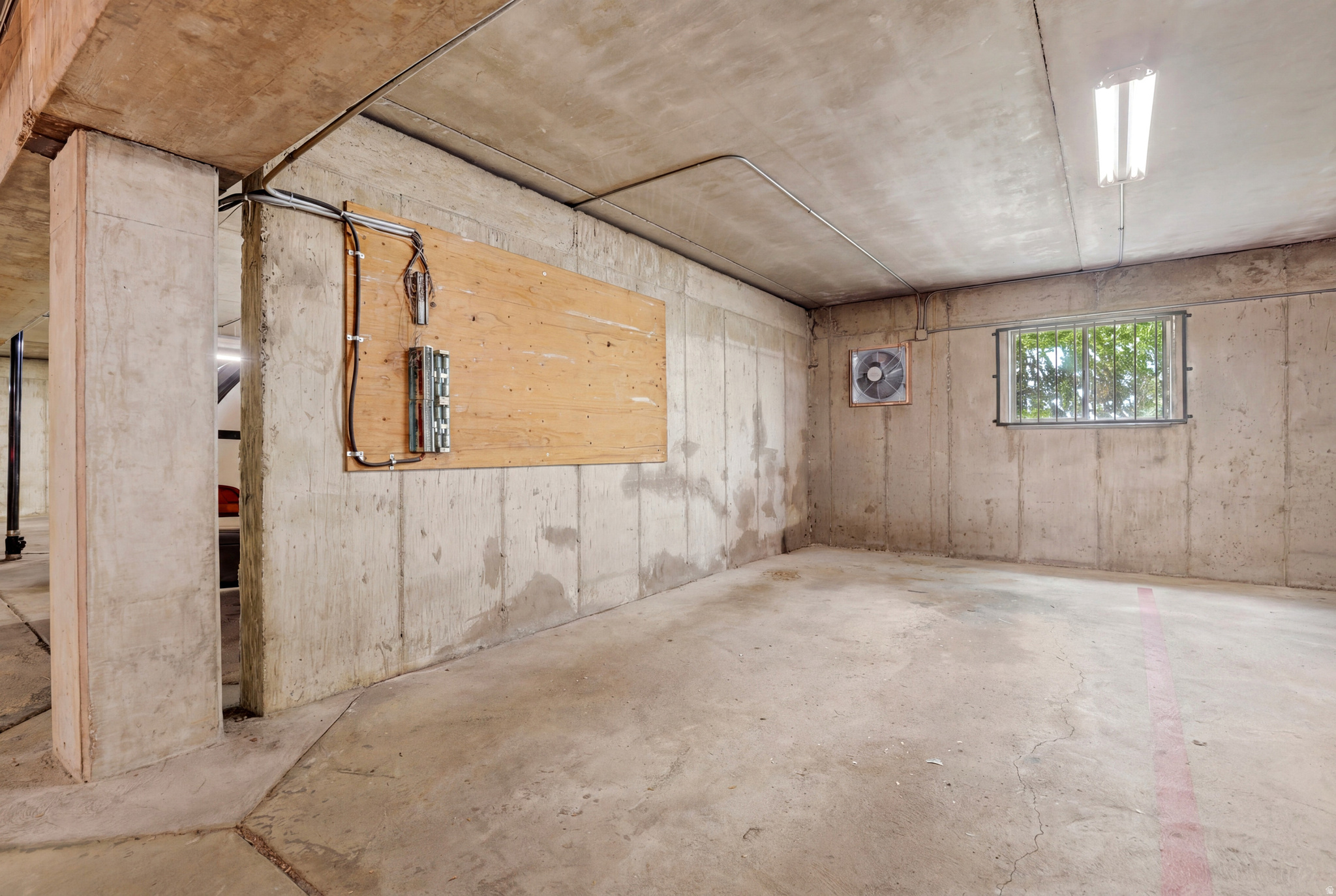 GRAYSTONE ARMS - Residential