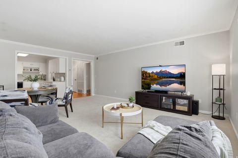 Tiny photo for 2760 S HIGHLAND DR #APT 4, Salt Lake City, UT 84106 (MLS # 2153370)