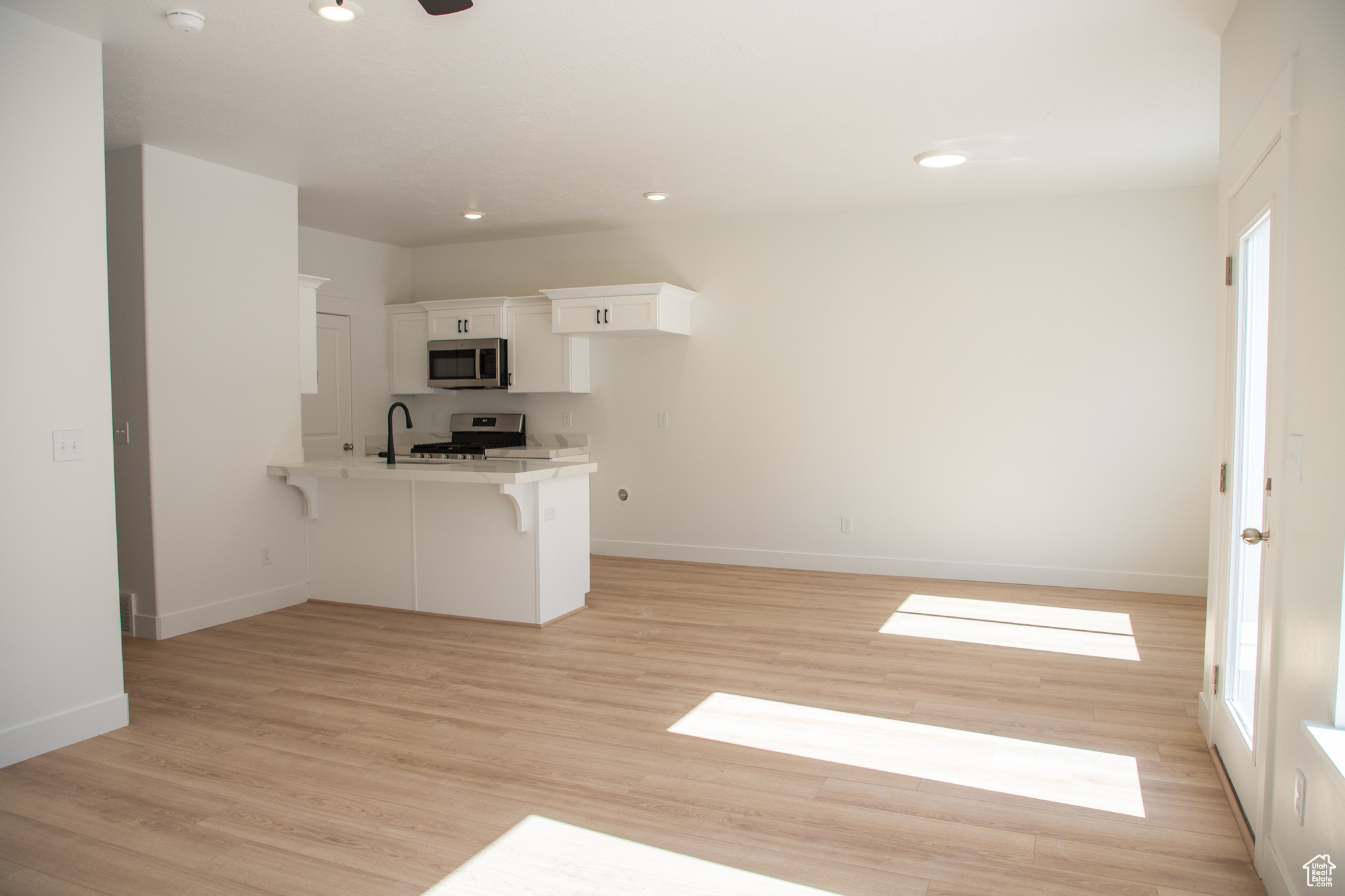 SALEM FIELDS - Residential