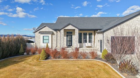 Tiny photo for 435 E 100 N, Mona, UT 84645 (MLS # 2129956)