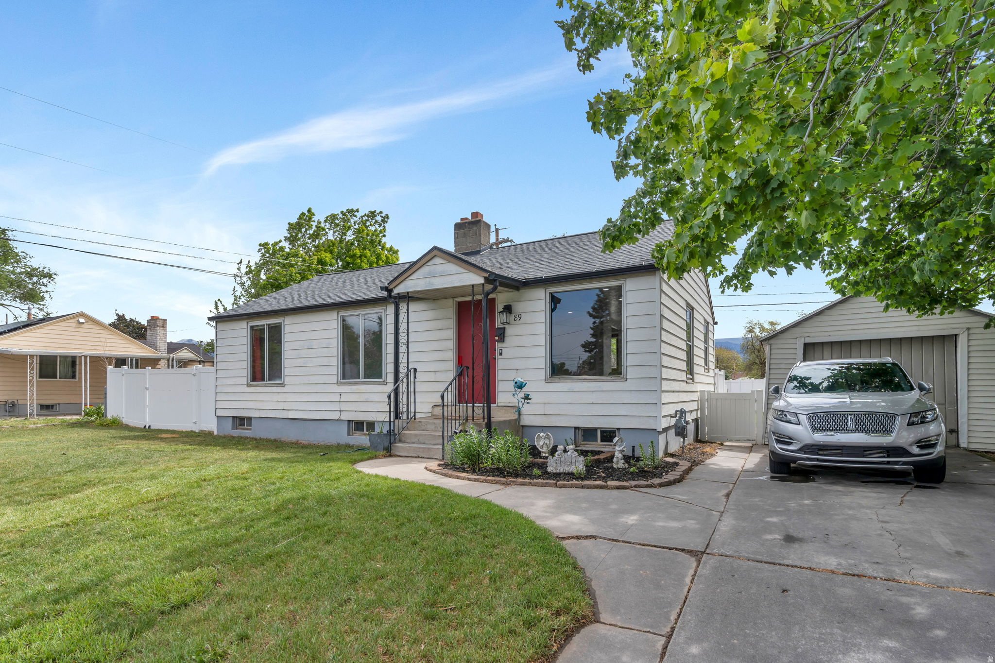 COLUMBIA VILLAGE - Residential