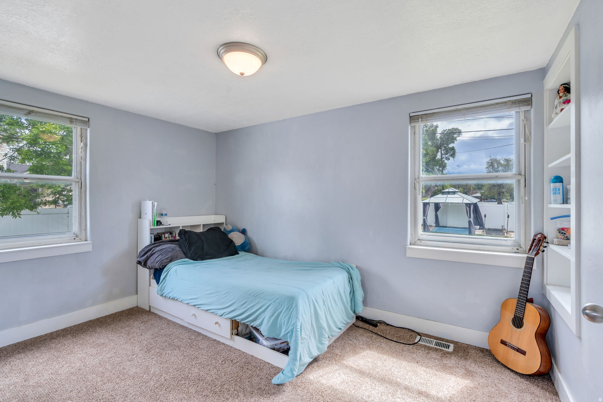 COLUMBIA VILLAGE - Residential