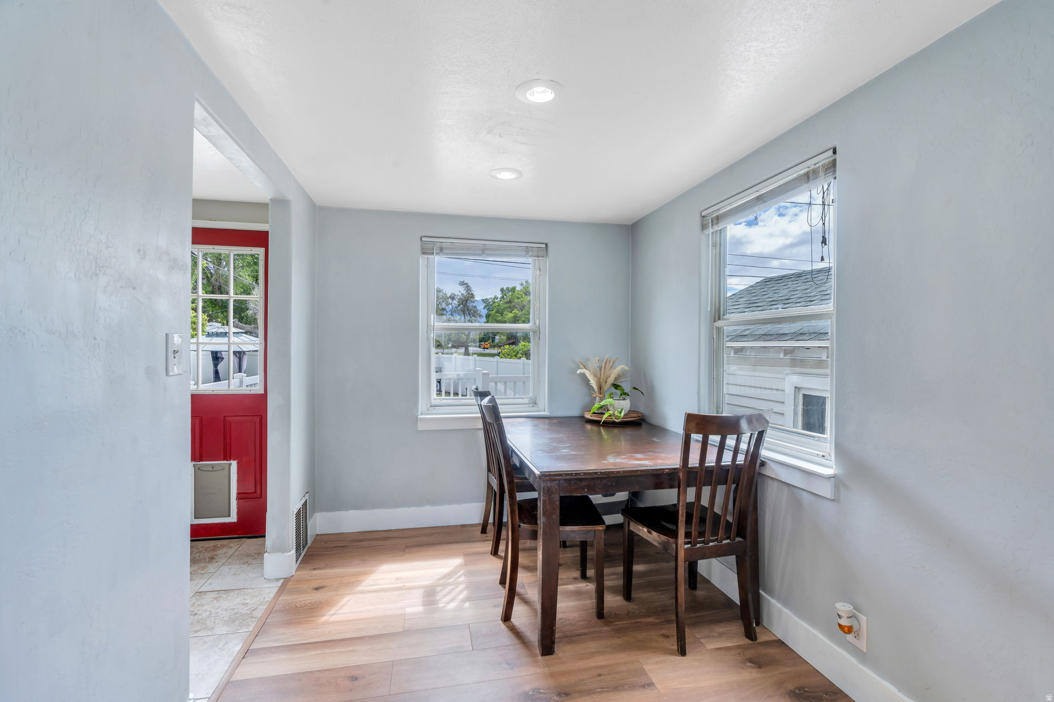 COLUMBIA VILLAGE - Residential
