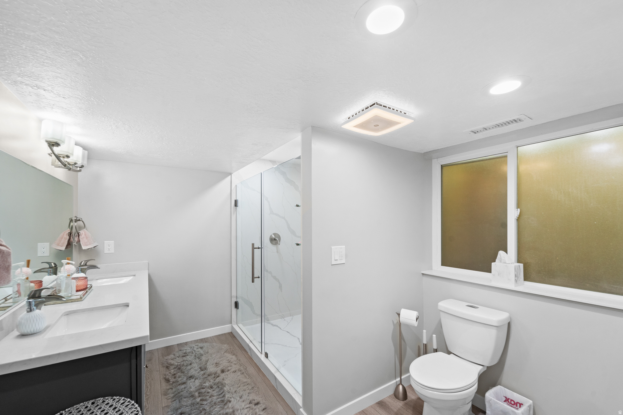 AMBLEWOOD SPRINGS - Residential