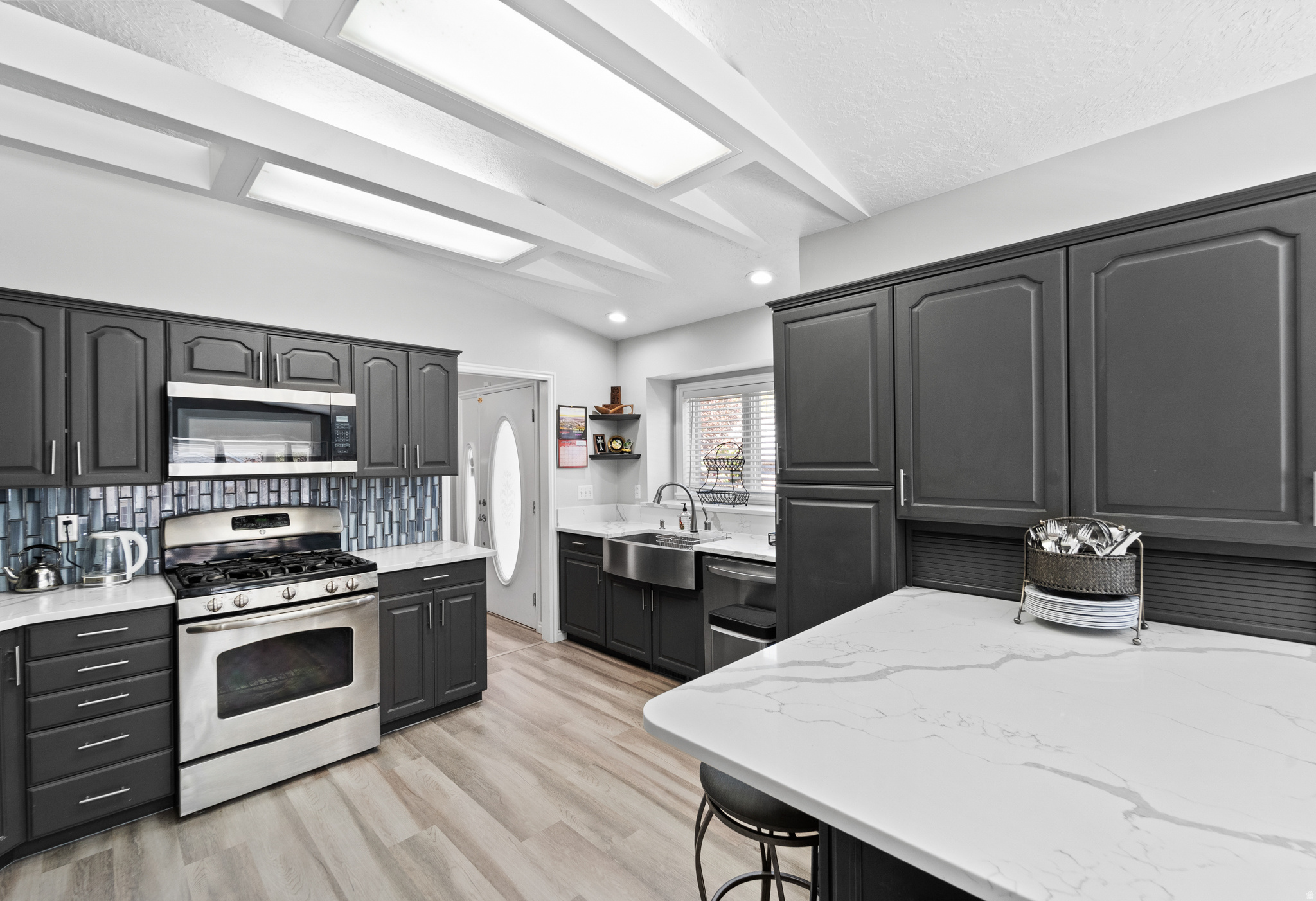 AMBLEWOOD SPRINGS - Residential