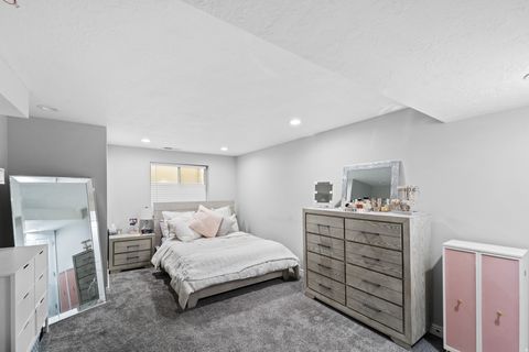 Tiny photo for 1522 E AMBLEWOOD LN, Millcreek, UT 84124 (MLS # 2147624)