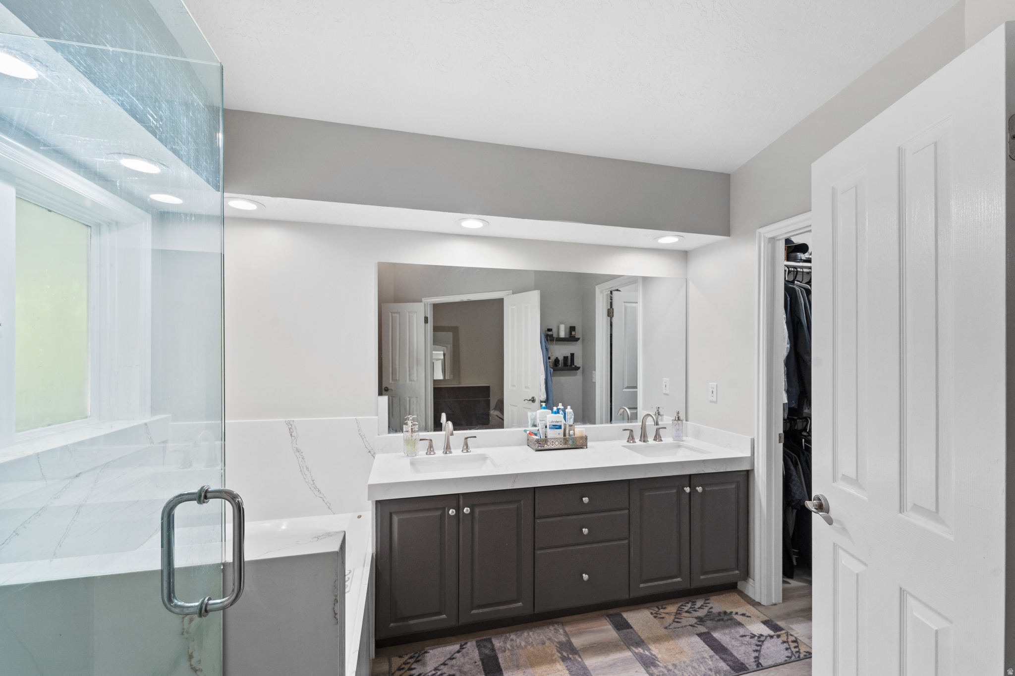 AMBLEWOOD SPRINGS - Residential