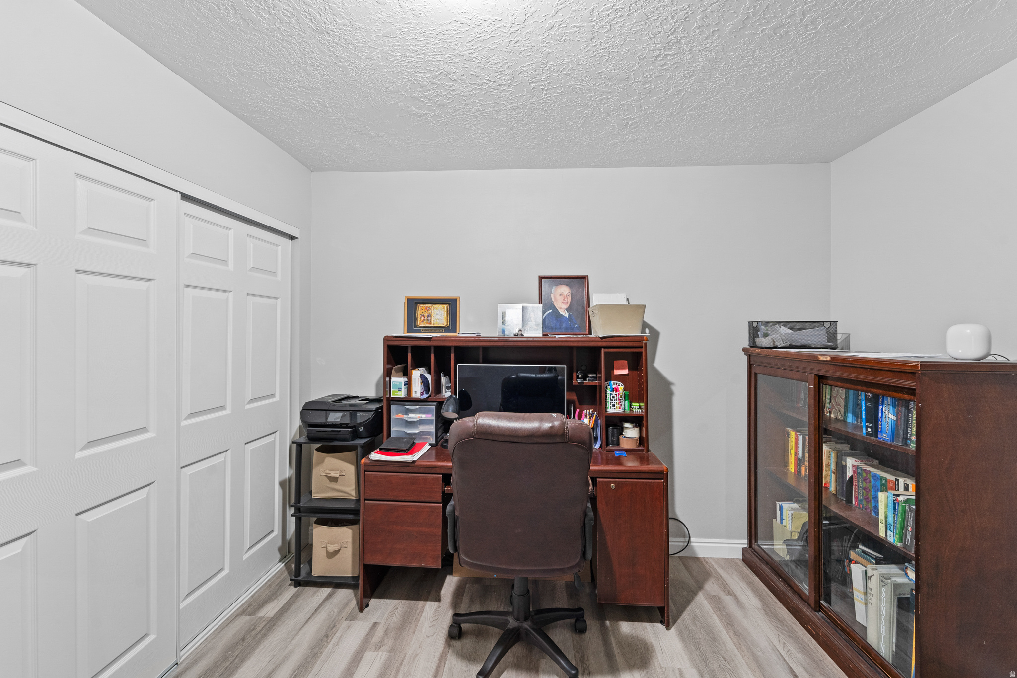 AMBLEWOOD SPRINGS - Residential