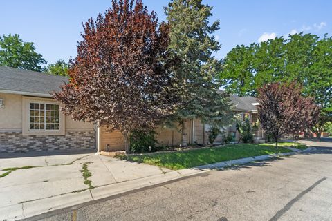 Tiny photo for 1522 E AMBLEWOOD LN, Millcreek, UT 84124 (MLS # 2147624)