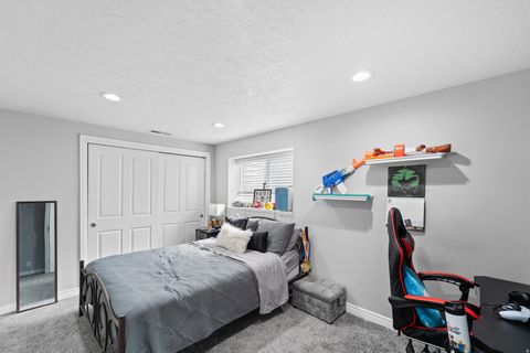 Tiny photo for 1522 E AMBLEWOOD LN, Millcreek, UT 84124 (MLS # 2147624)