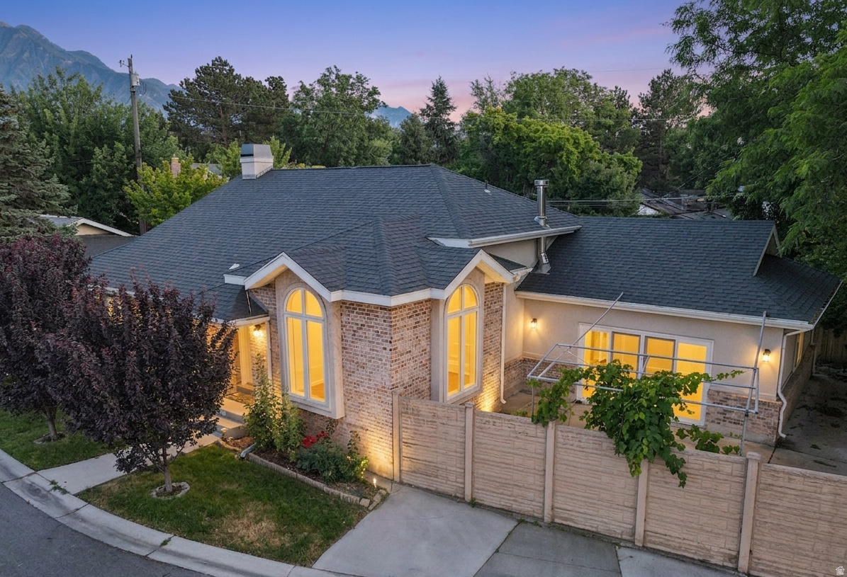 AMBLEWOOD SPRINGS - Residential