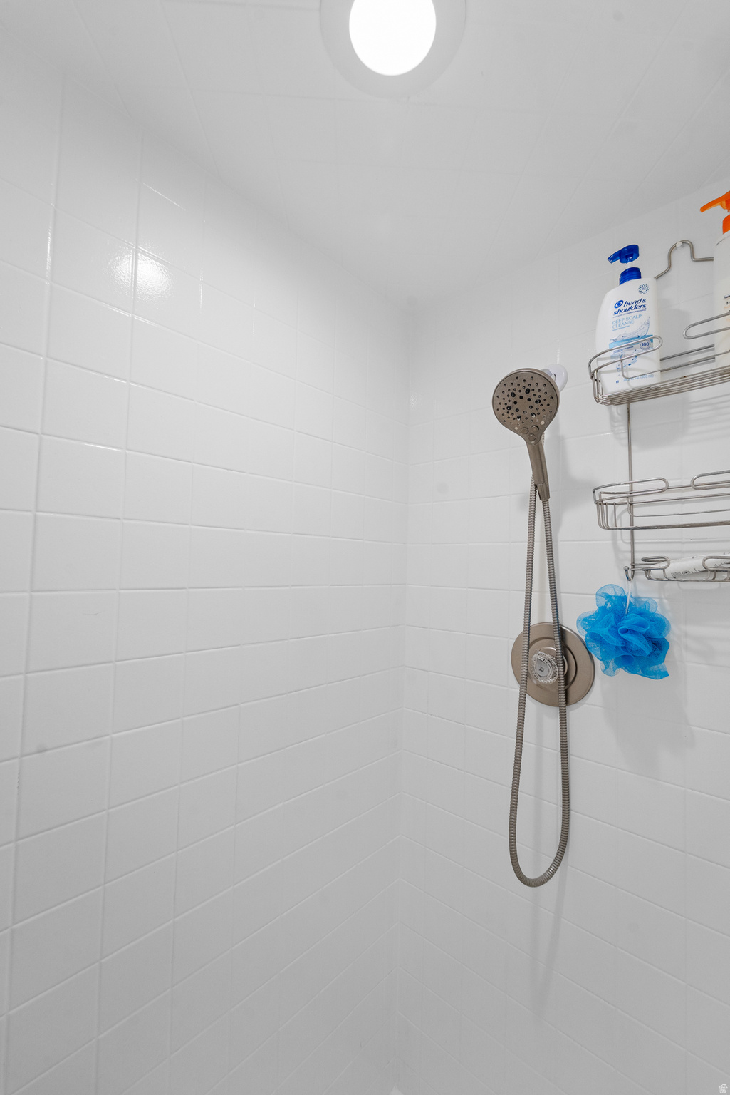 AMBLEWOOD SPRINGS - Residential