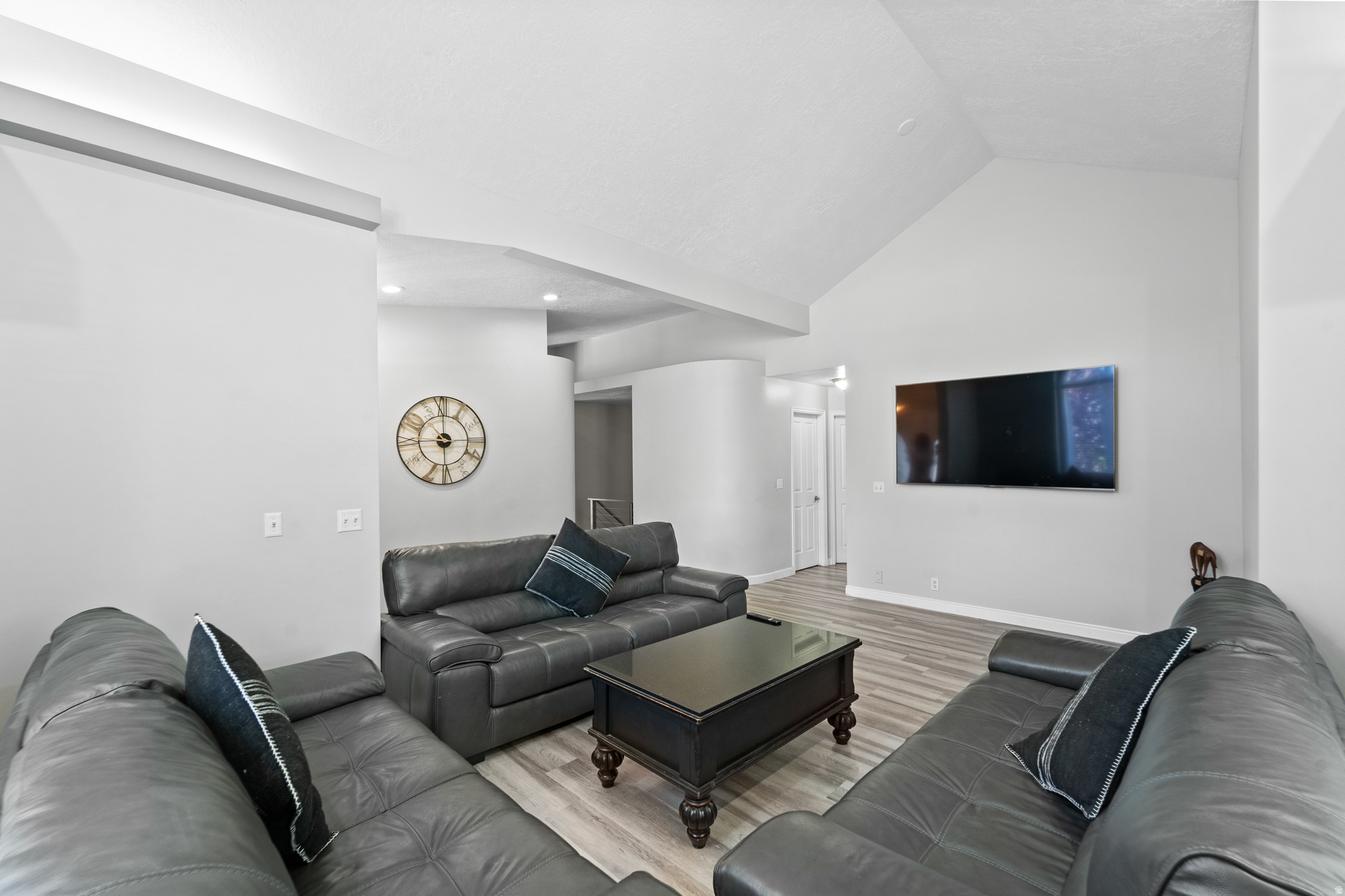 AMBLEWOOD SPRINGS - Residential