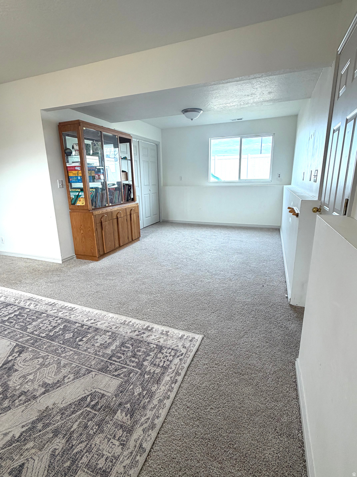 MOUNTAIN MEADOW - Residential