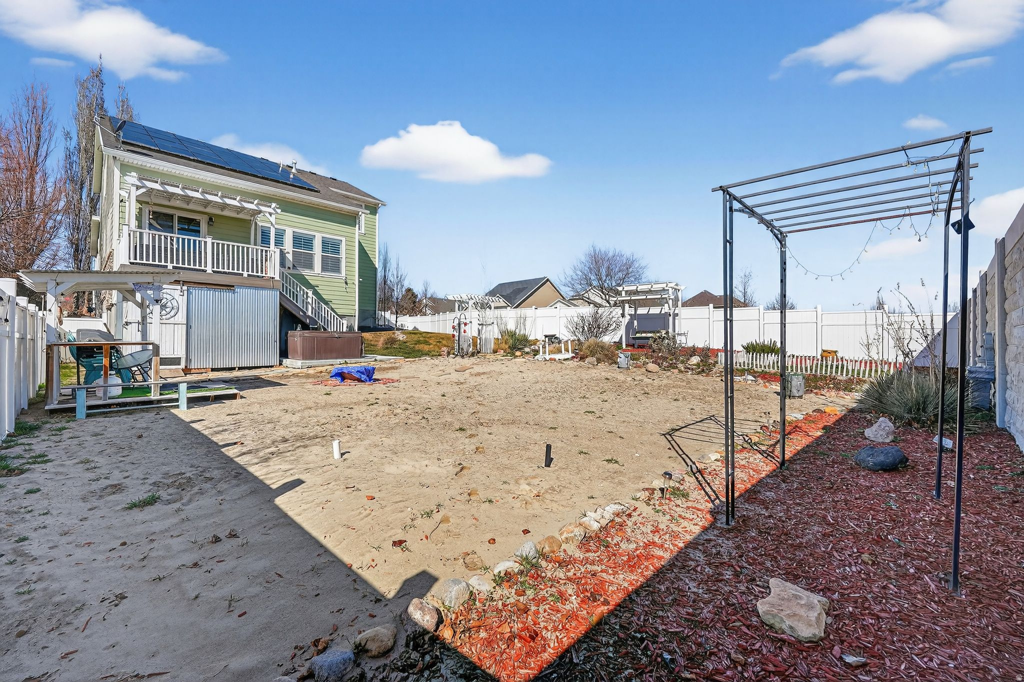 JORDAN HEIGHTS - Residential