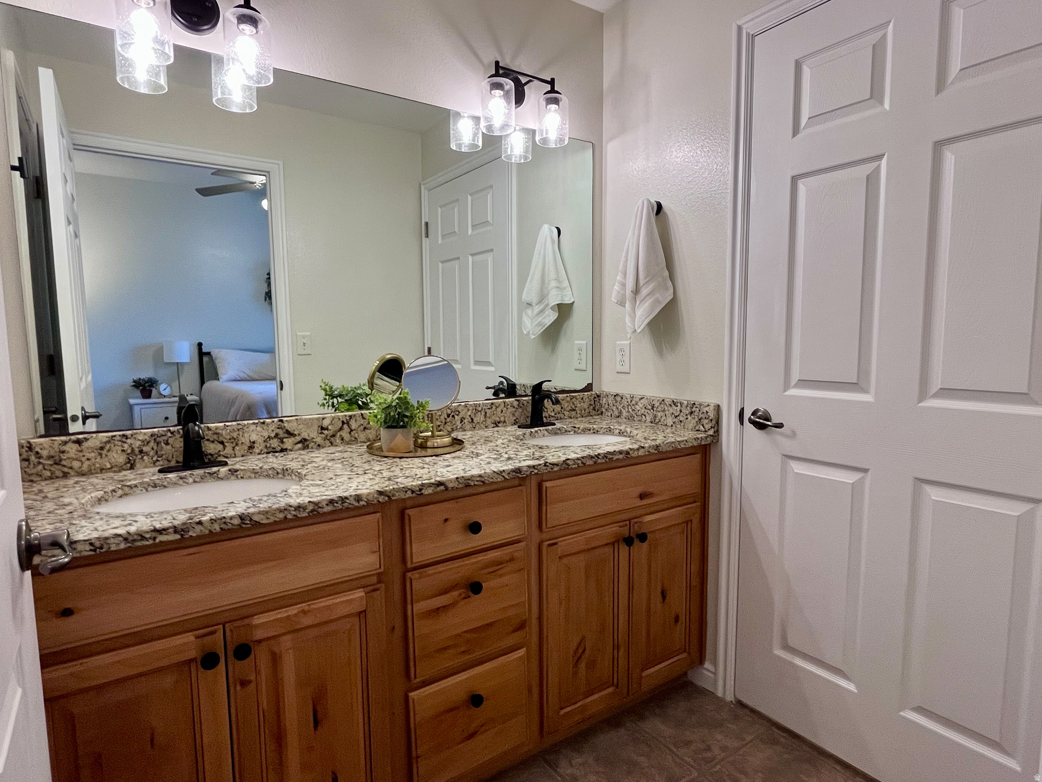 ROBINSONS - Residential