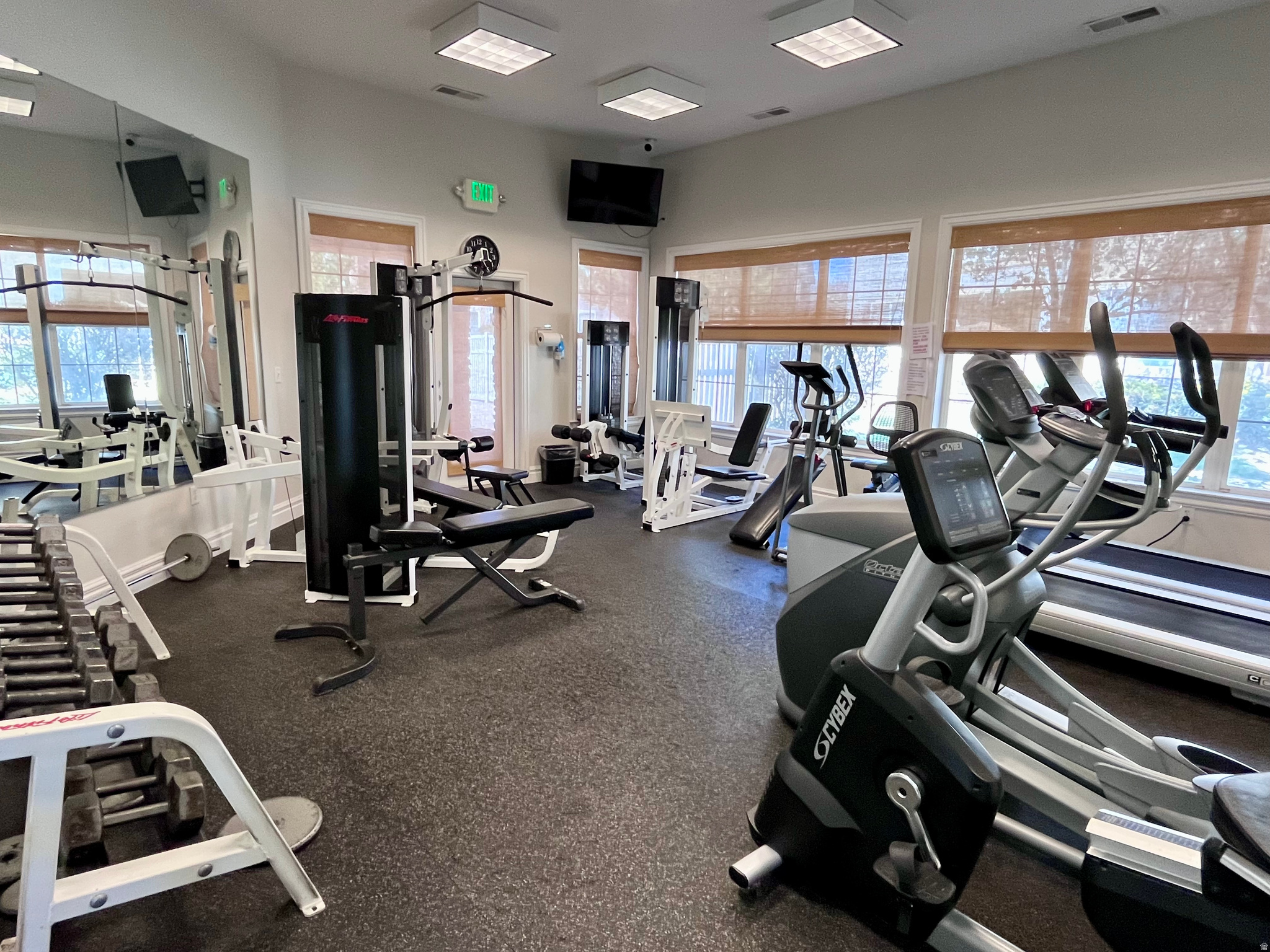 ROBINSONS - Residential