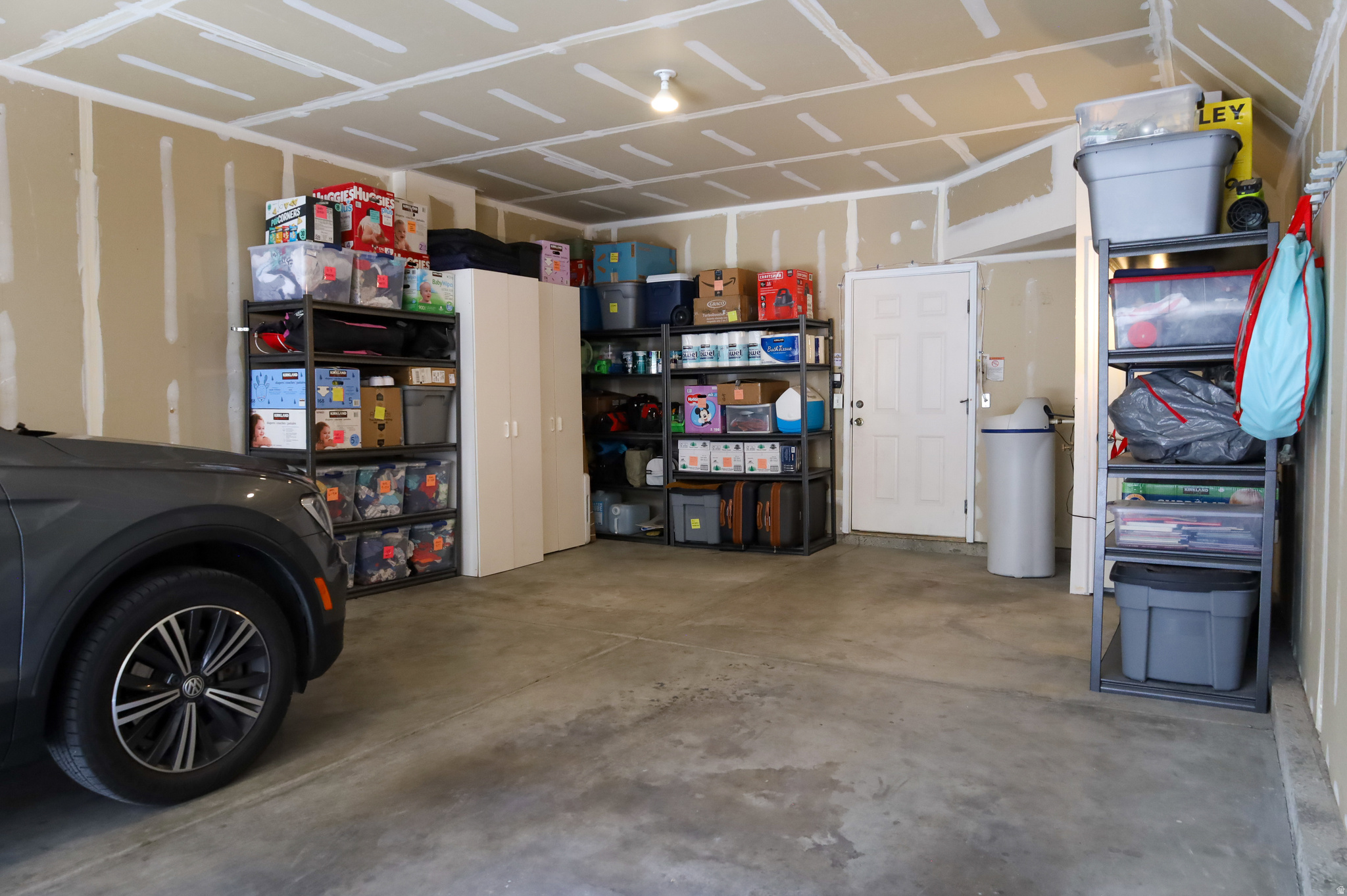 ROBINSONS - Residential