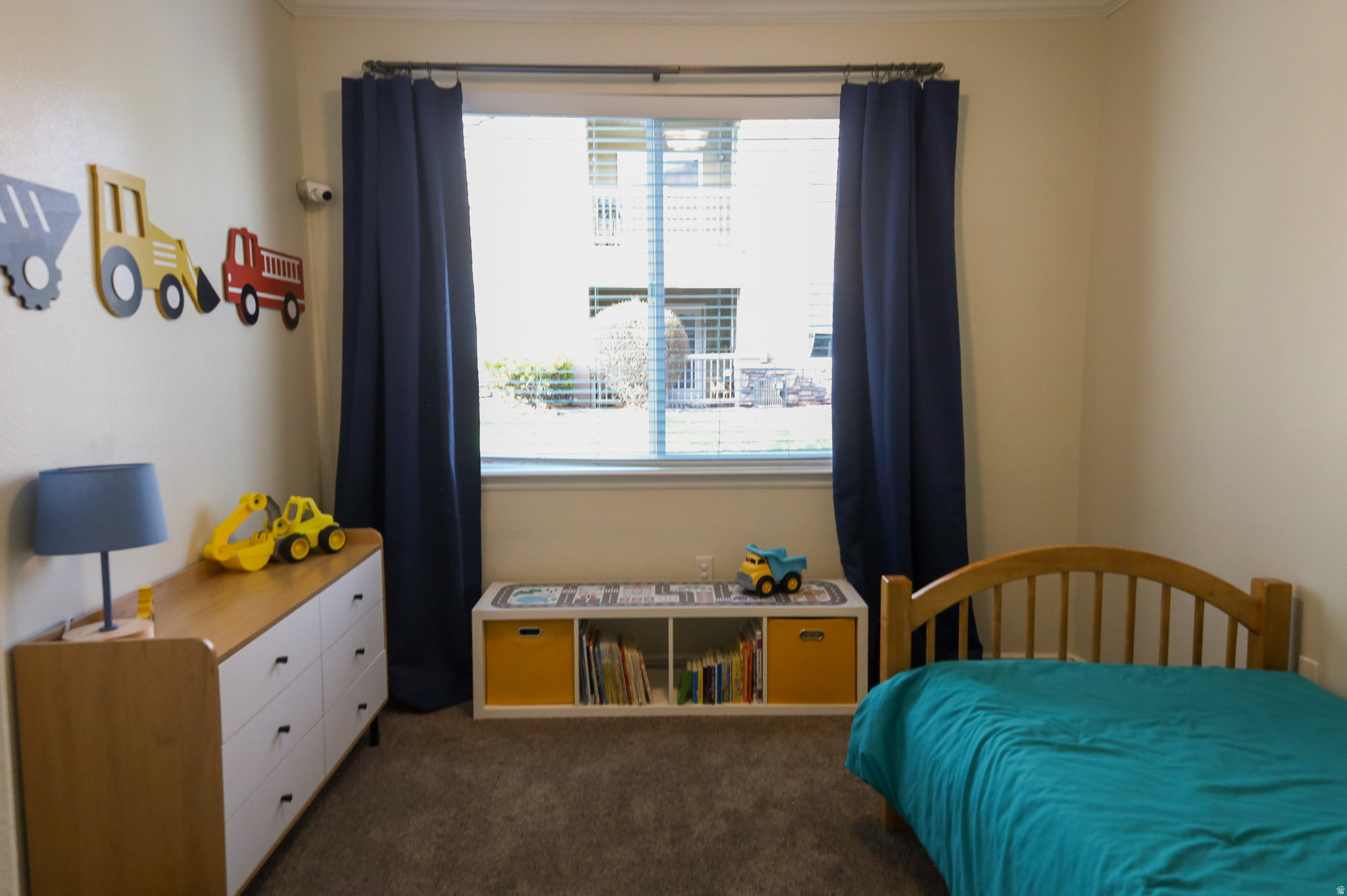 ROBINSONS - Residential