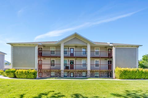 Condo For Sale - 1060 S Orem Blvd #16<br/> Orem, UT 84058