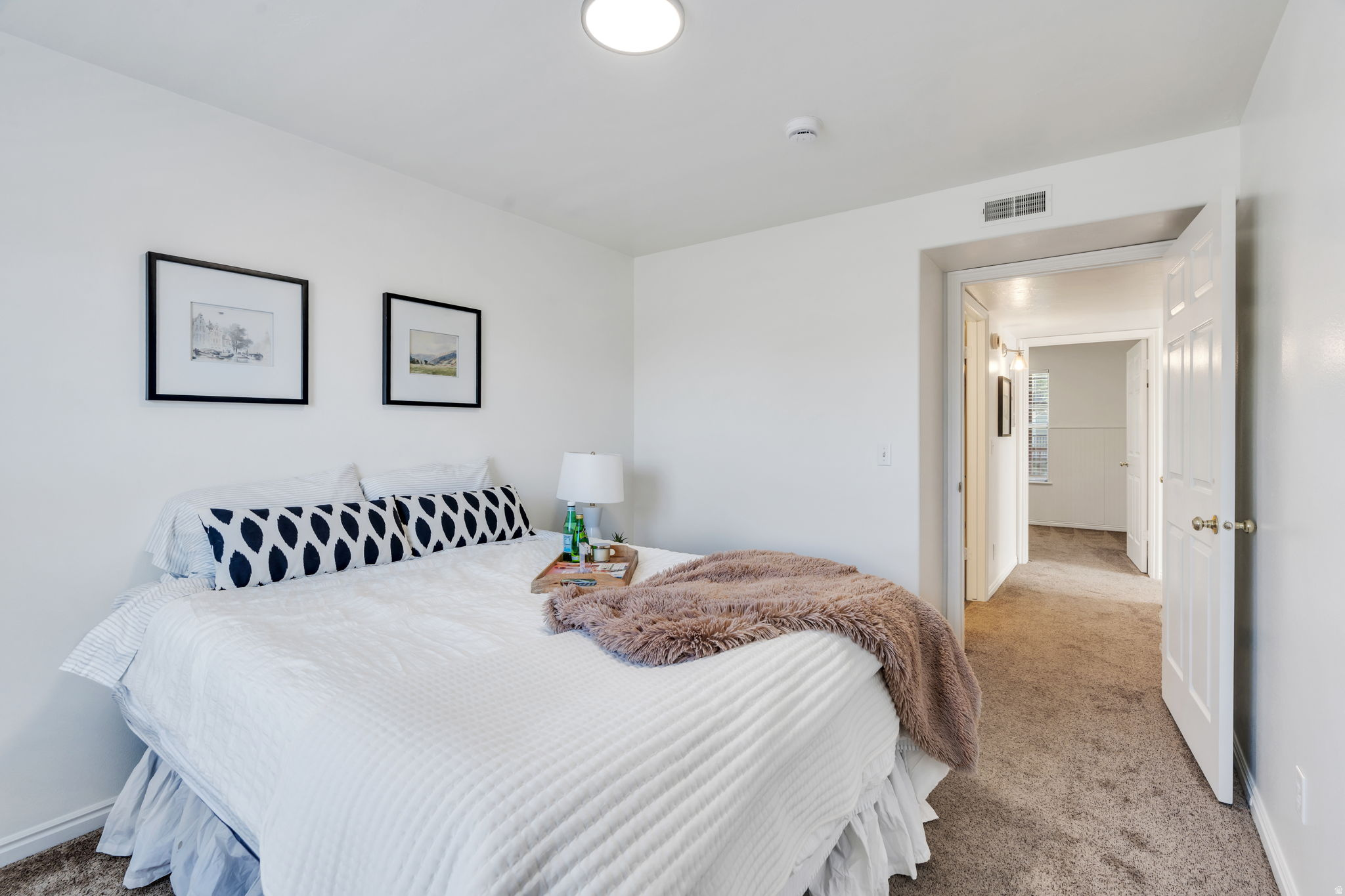 TIMES SQUARE CONDO - Residential