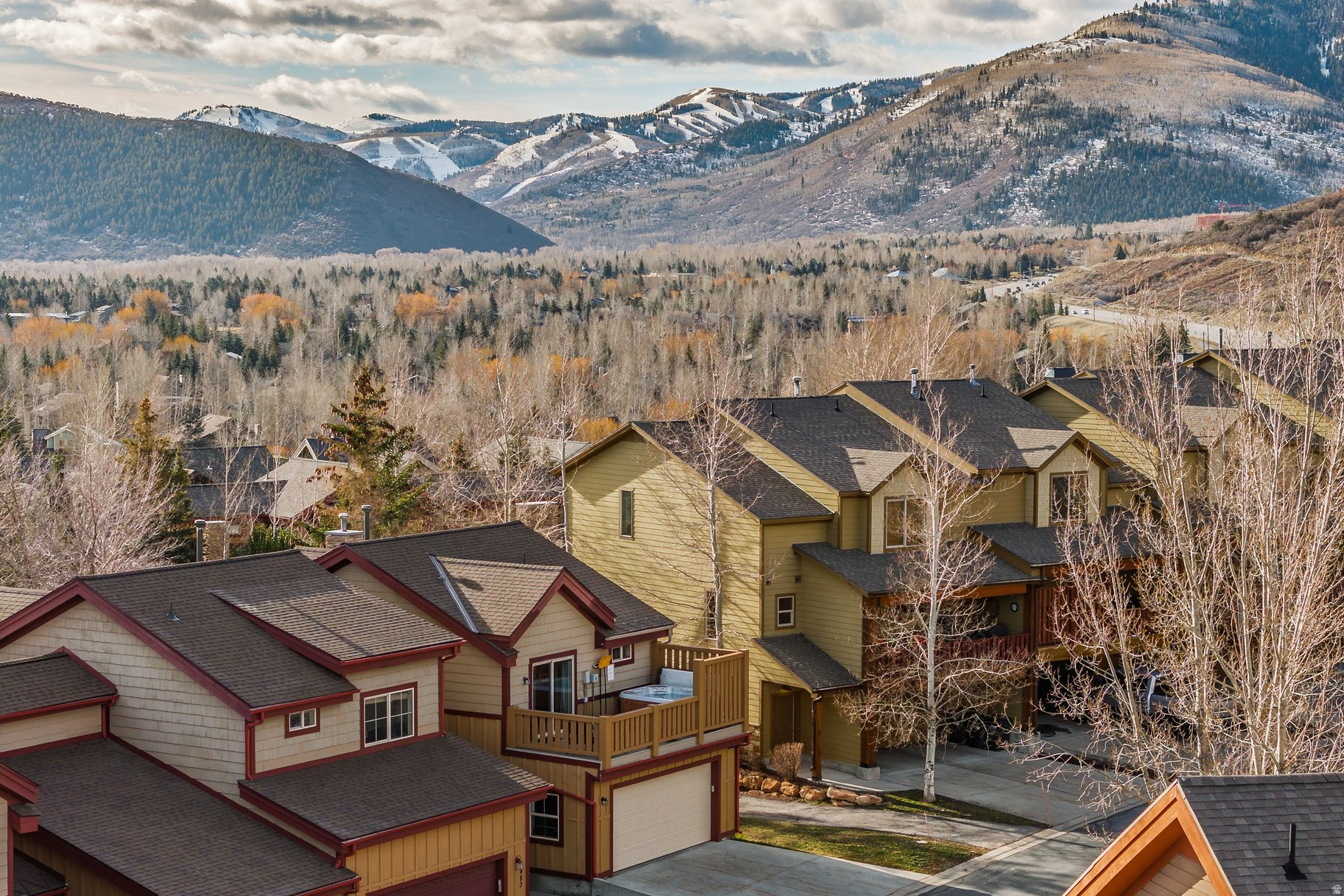 BEAR HOLLOW VILLAGE - Residential