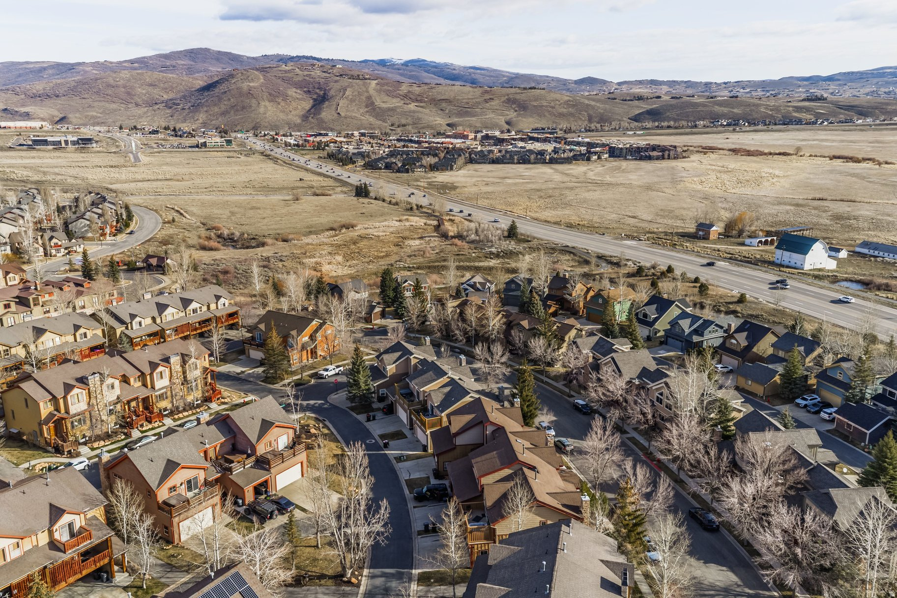 BEAR HOLLOW VILLAGE - Residential