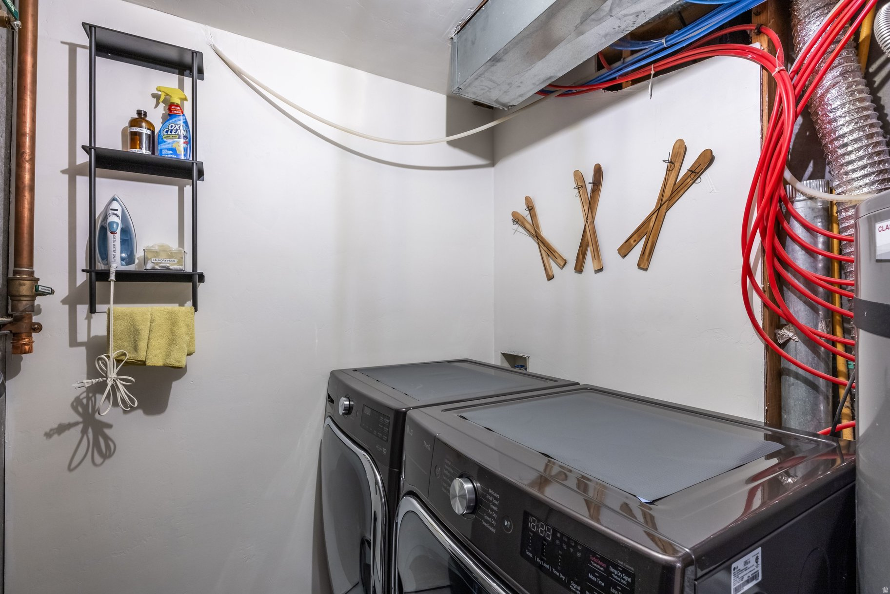 BEAR HOLLOW VILLAGE - Residential