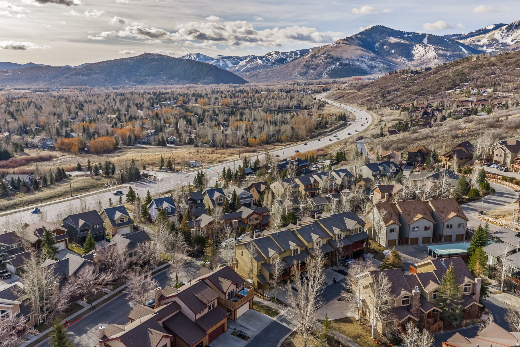 BEAR HOLLOW VILLAGE - Residential