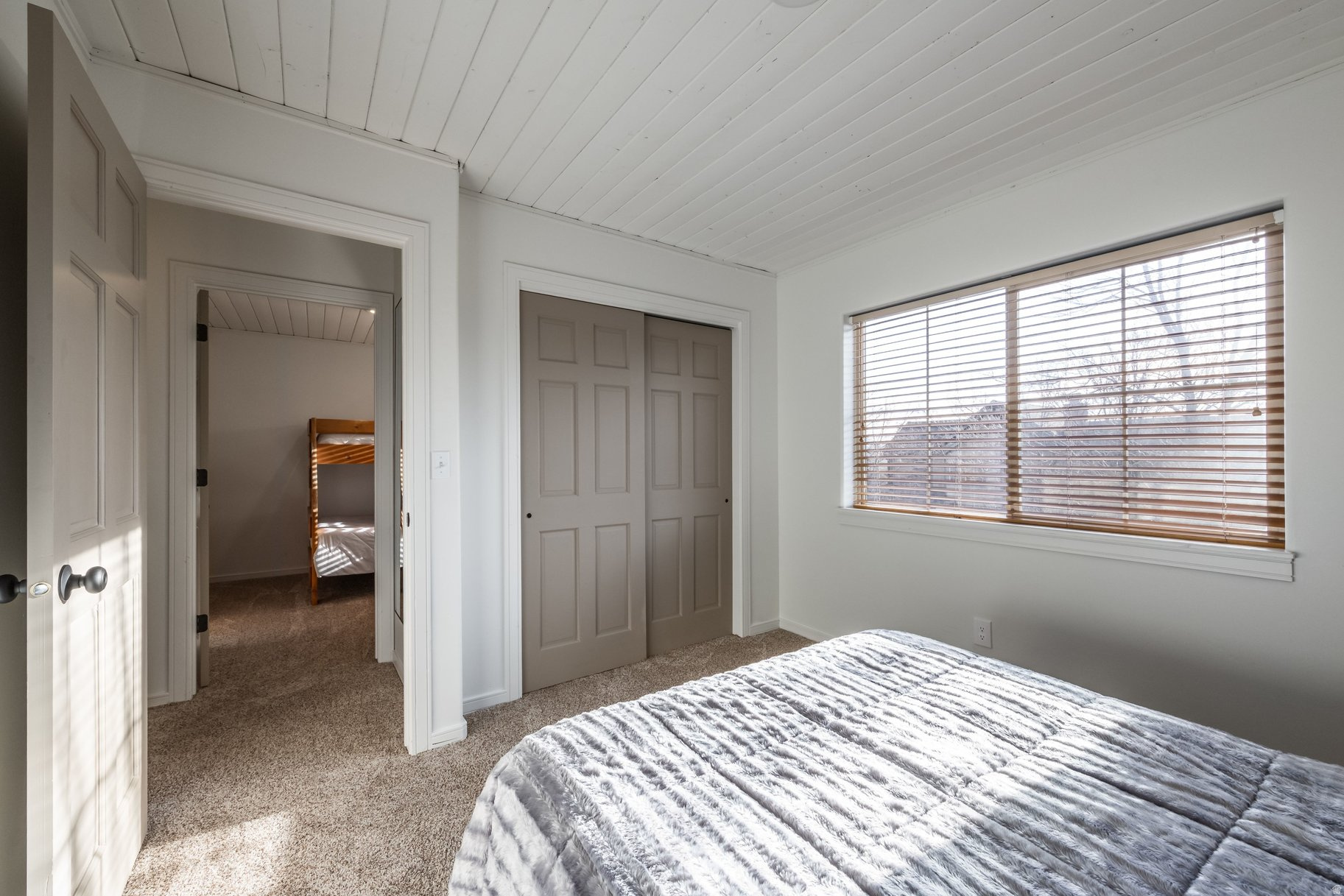 BEAR HOLLOW VILLAGE - Residential