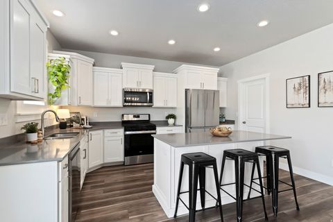 Tiny photo for 3477 E WHEAT FIELD LN, Eagle Mountain, UT 84005 (MLS # 2139584)