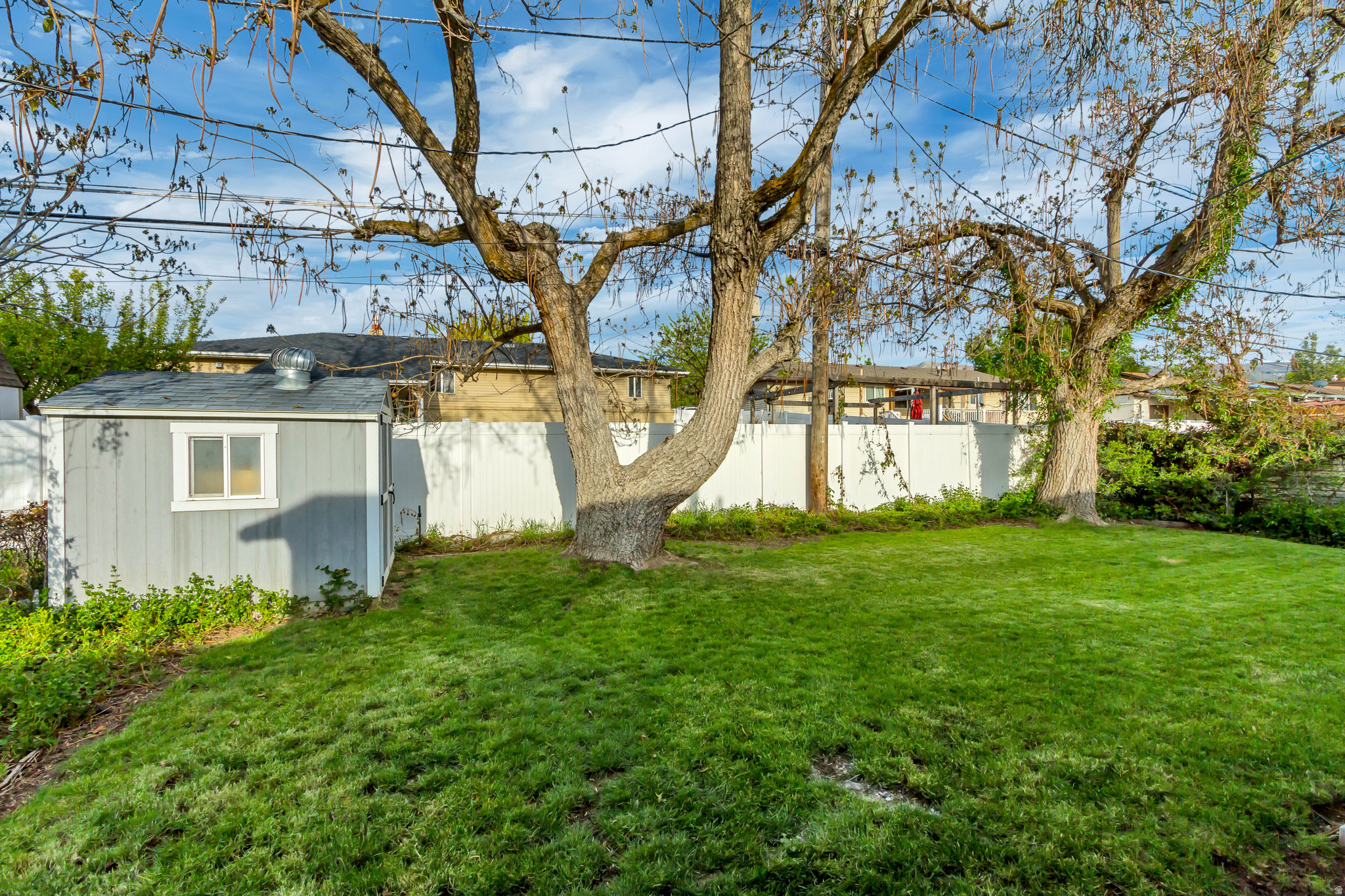 CAHOON ACRES - Residential