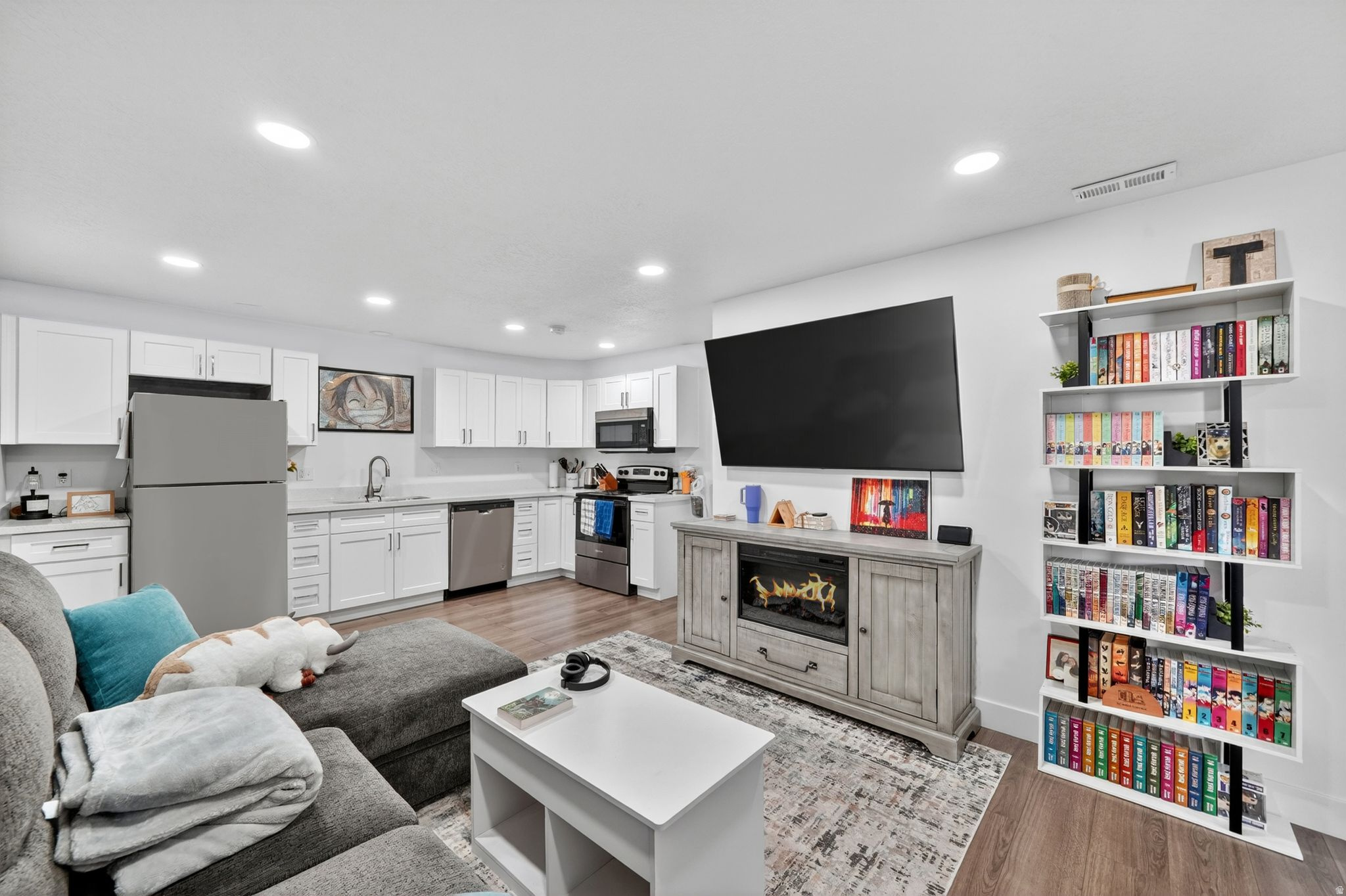 MOUNTAIN RIDGE - Residential