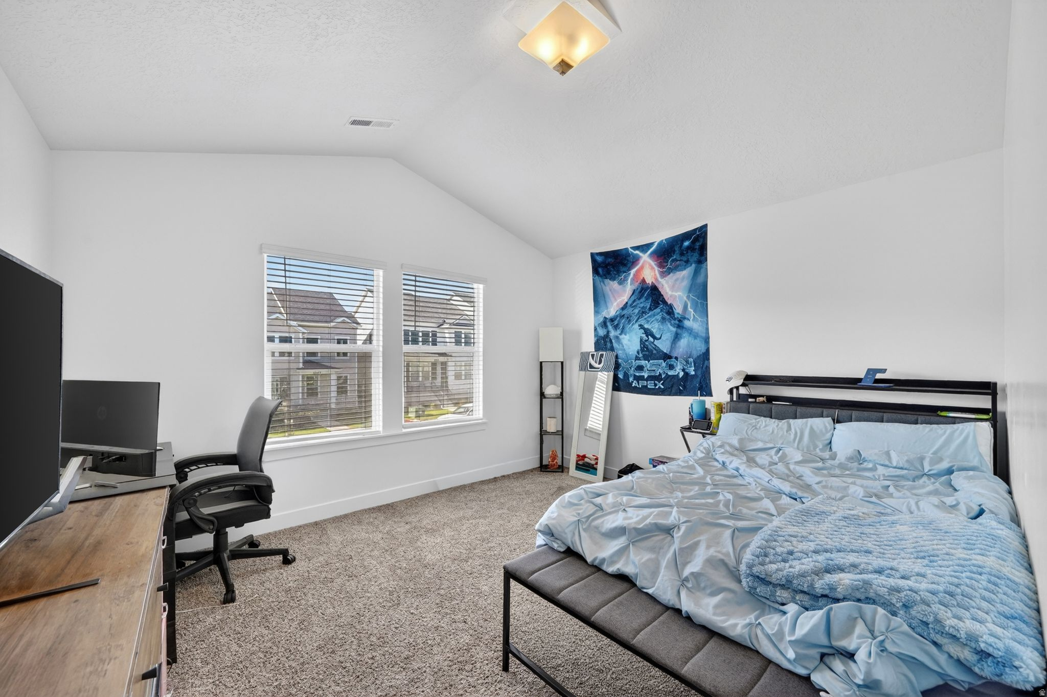 MOUNTAIN RIDGE - Residential