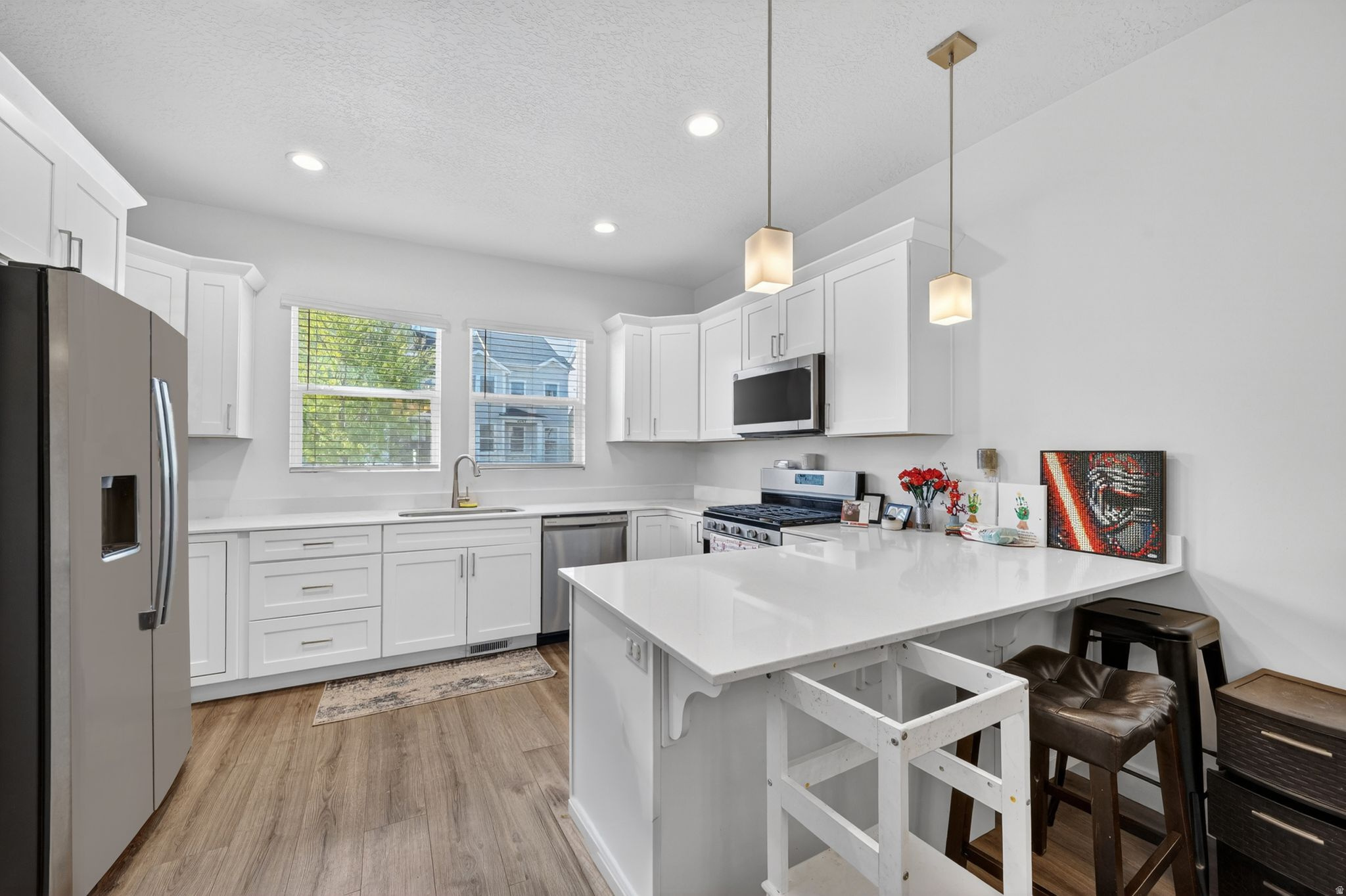 MOUNTAIN RIDGE - Residential