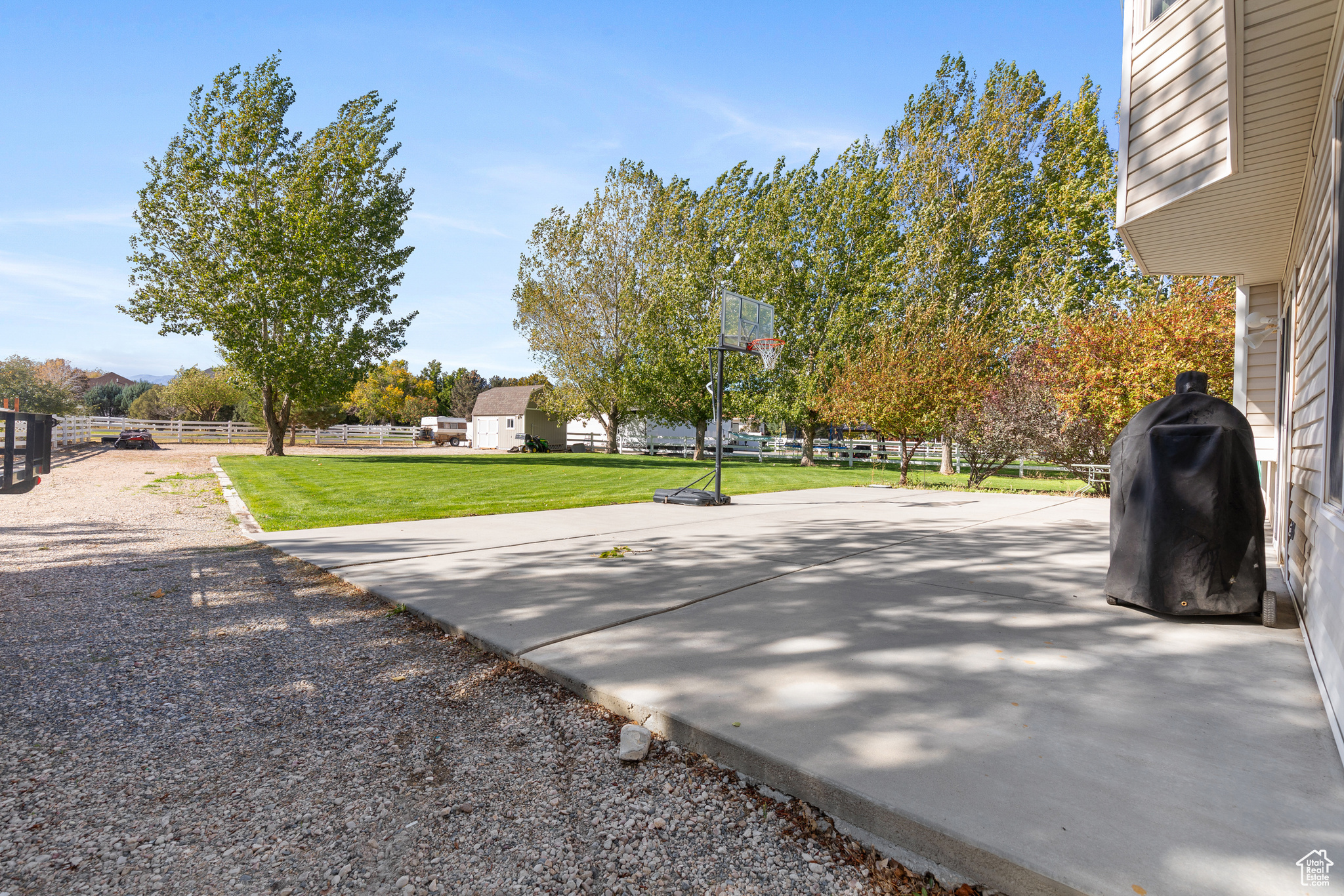 SOUTH WILLOW ESTATES - Residential