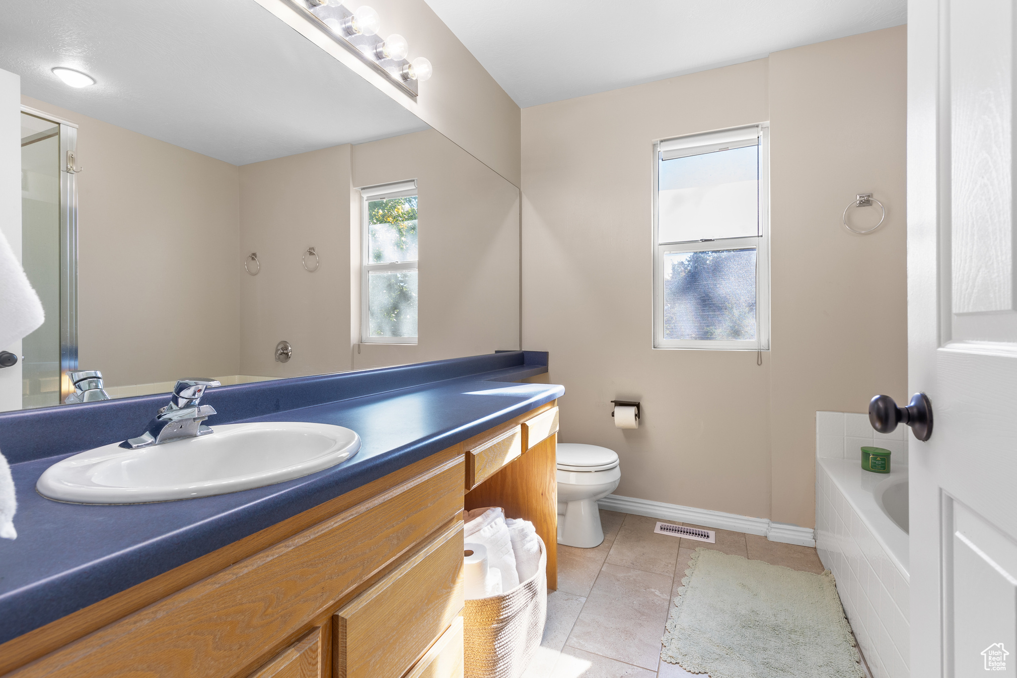 SOUTH WILLOW ESTATES - Residential