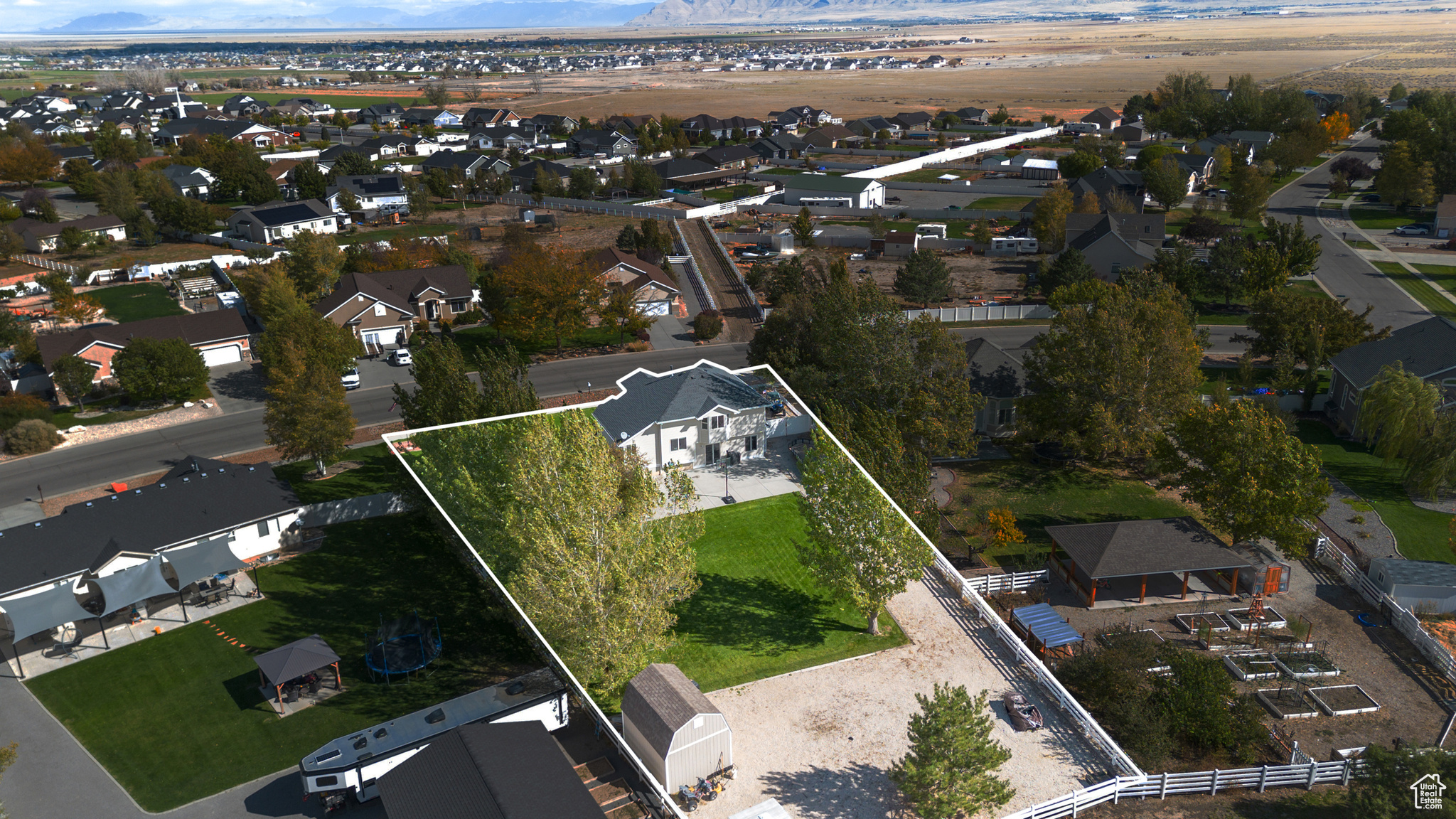 SOUTH WILLOW ESTATES - Residential