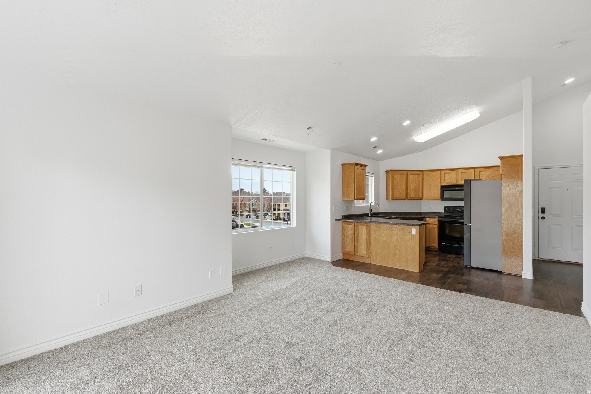 CAMBRIA CONDO - Residential