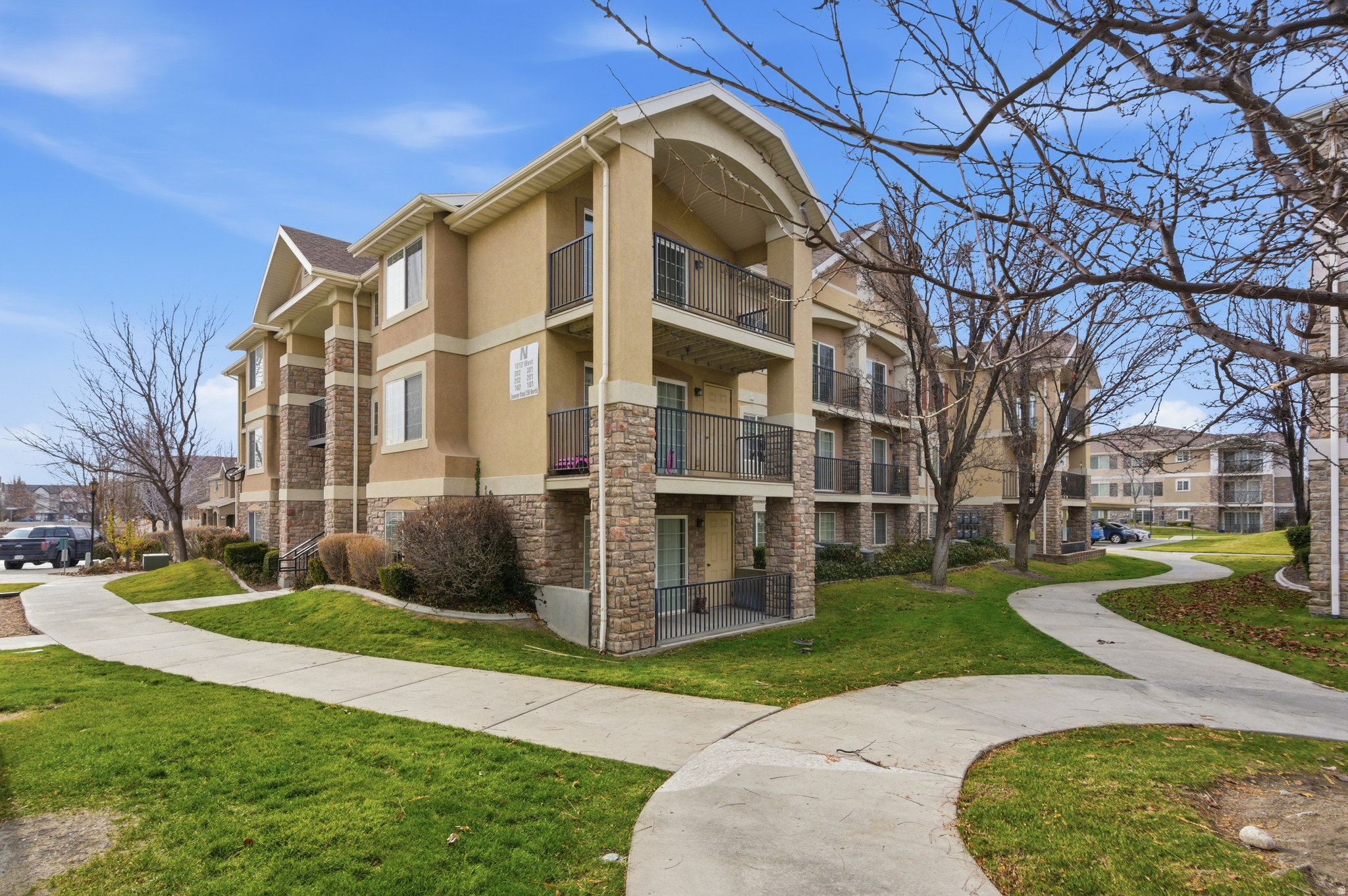 CAMBRIA CONDO - Residential