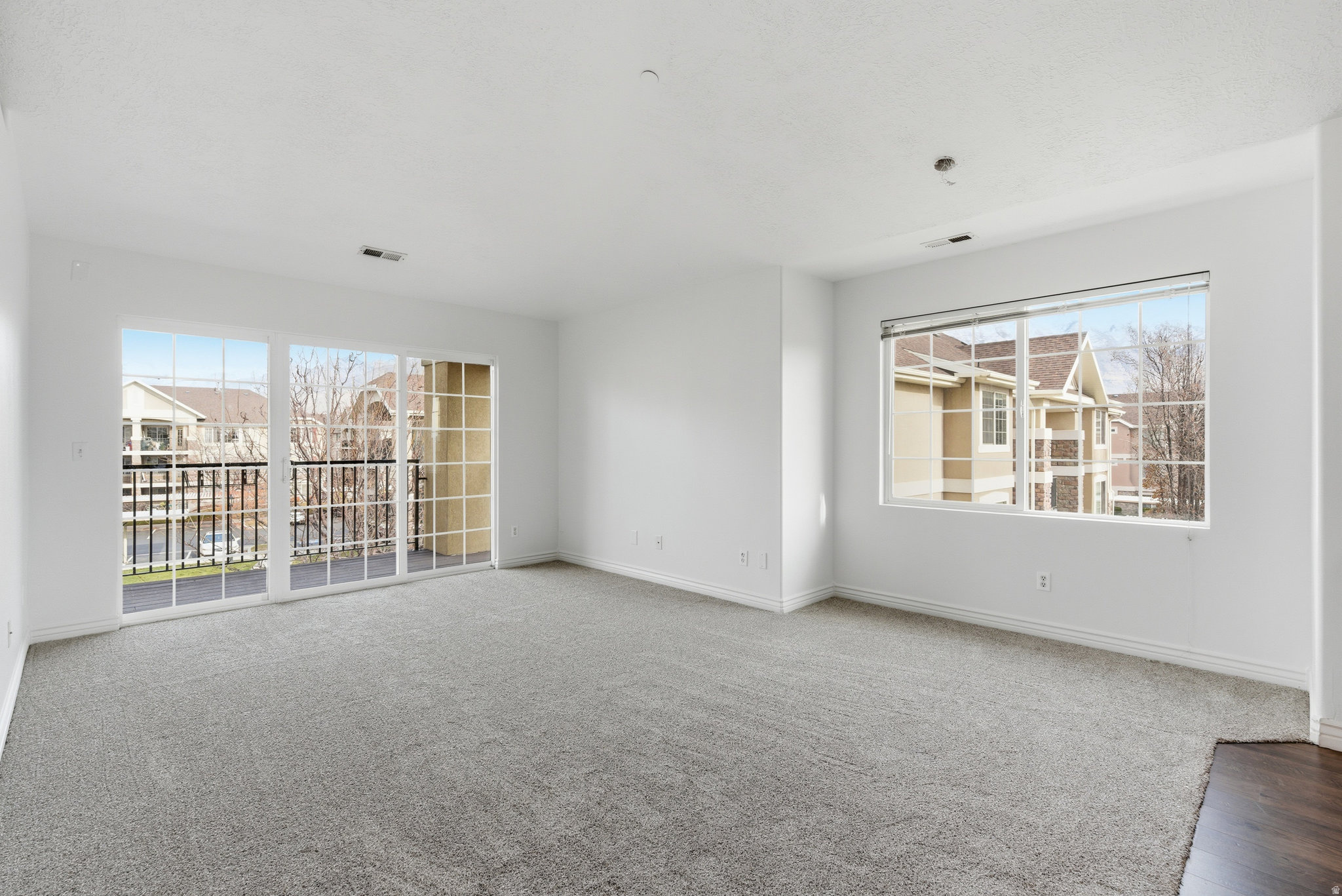 CAMBRIA CONDO - Residential