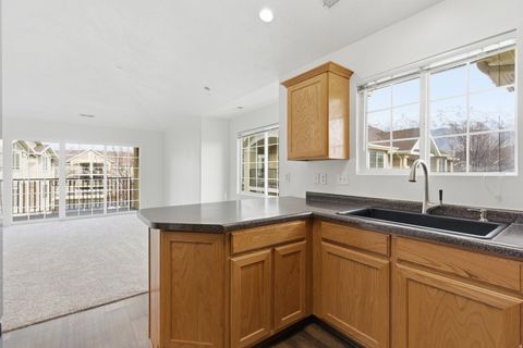 Tiny photo for 1212 W SPENCER RD N #301, Pleasant Grove, UT 84062 (MLS # 2127282)